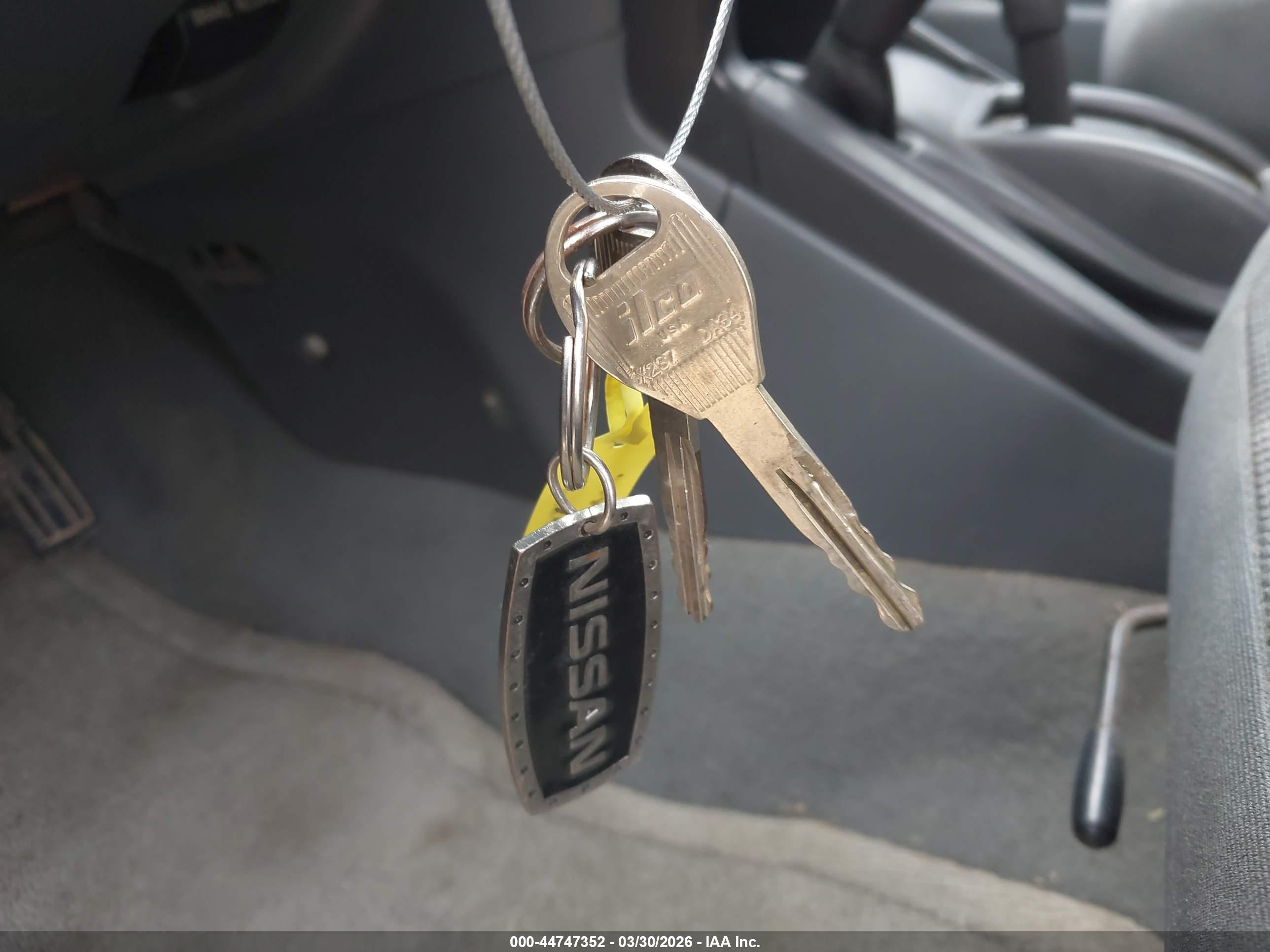 NISSAN FRONTIER image 11