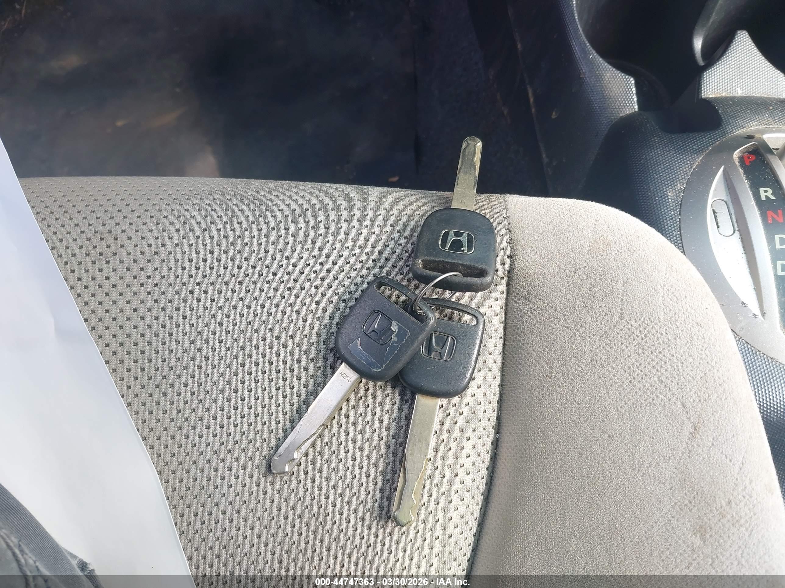 HONDA FIT image 11