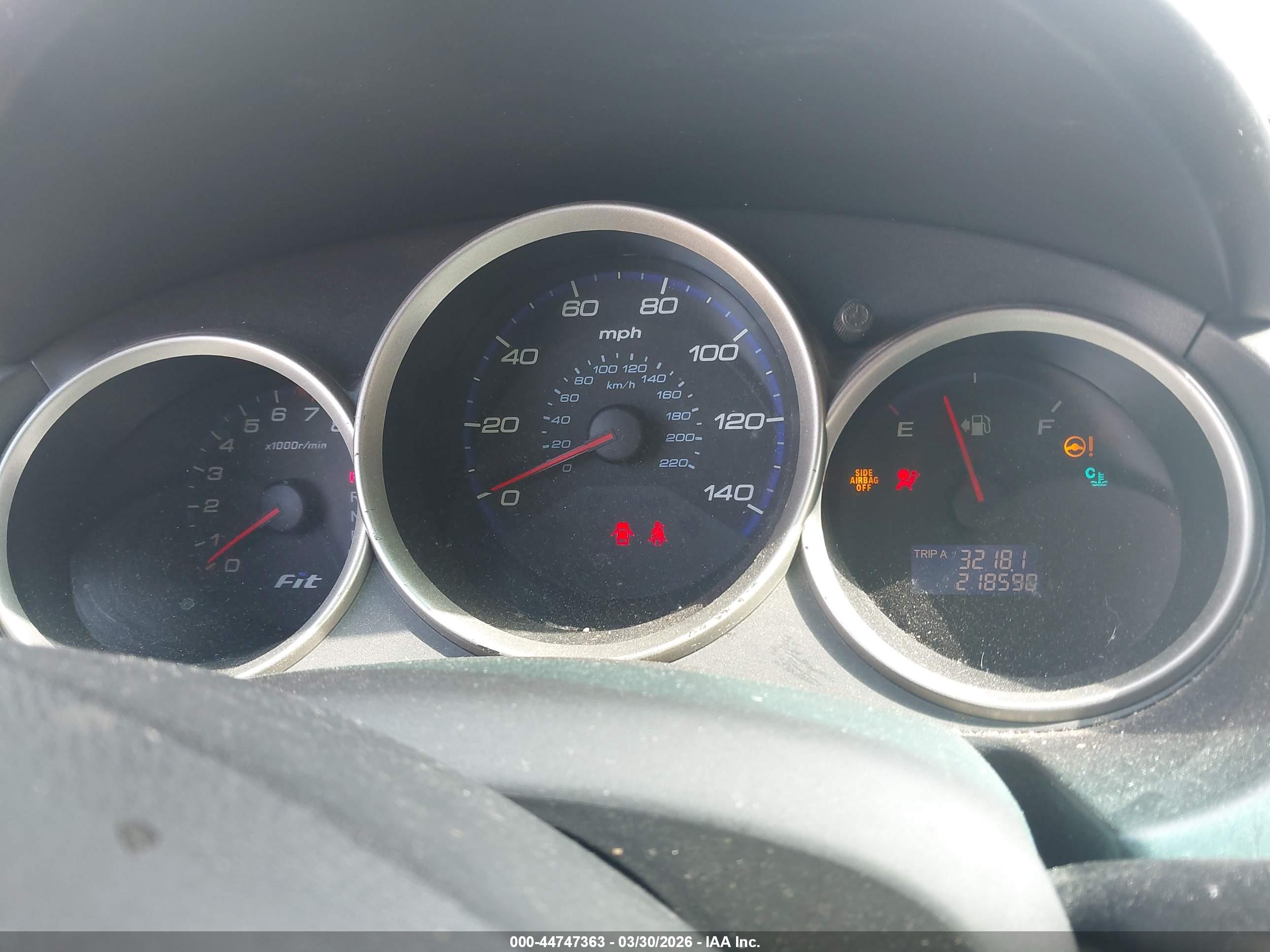 HONDA FIT image 7