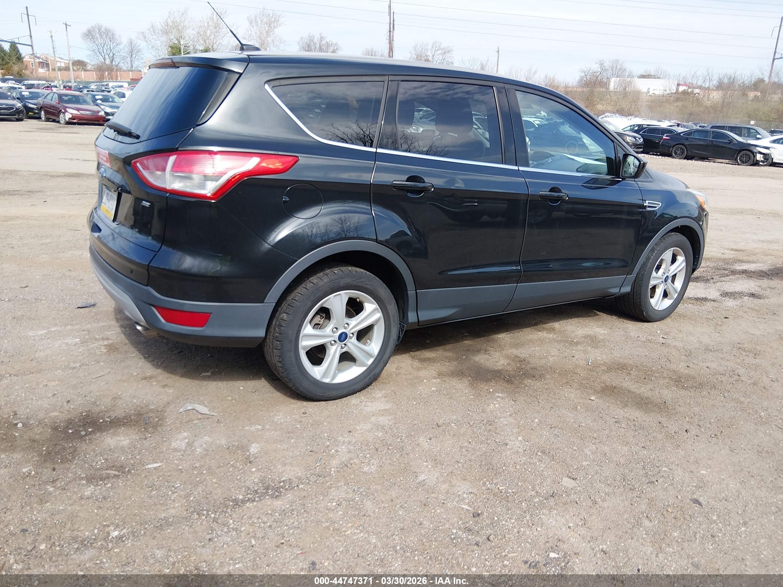 FORD ESCAPE image 4