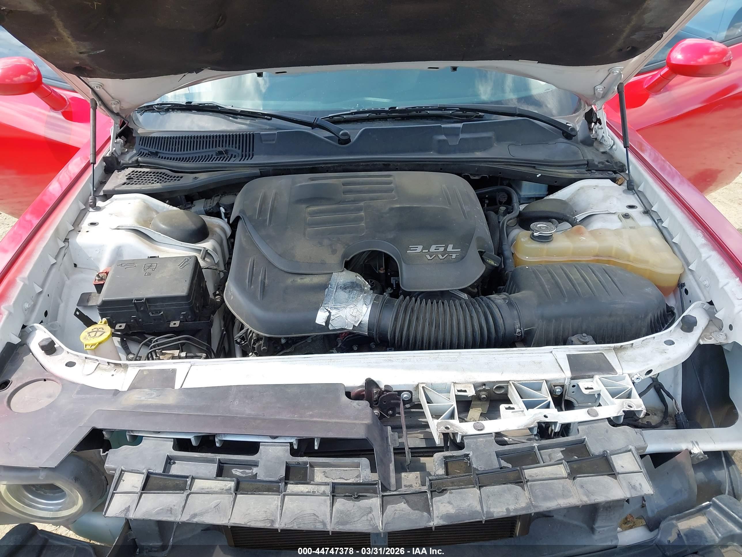 DODGE CHALLENGER image 10
