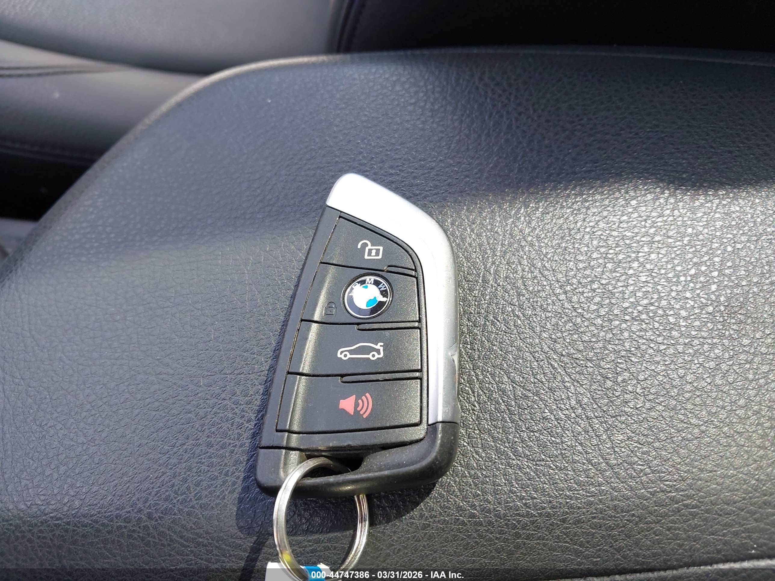 BMW X1 image 11
