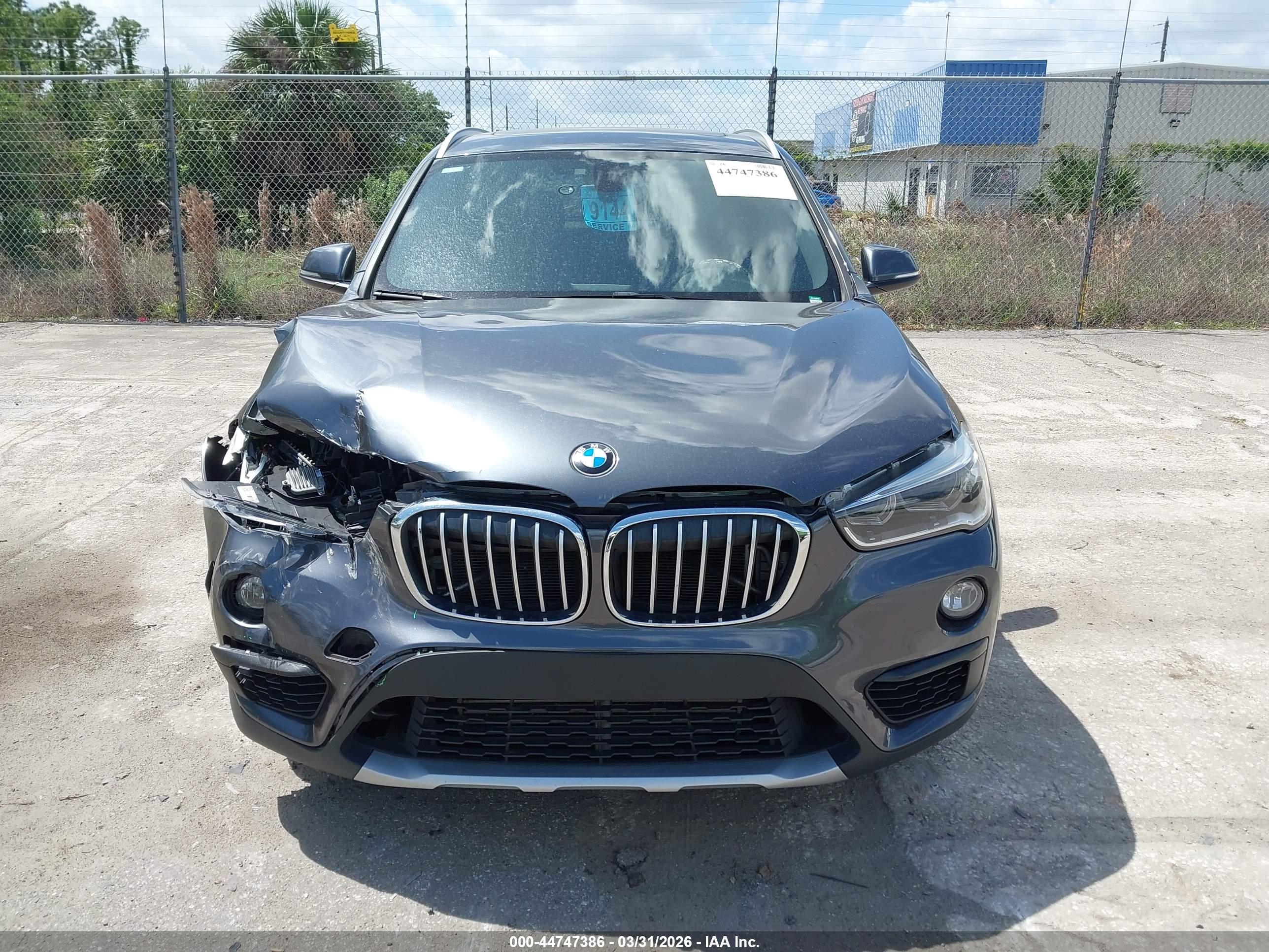 BMW X1 image 6