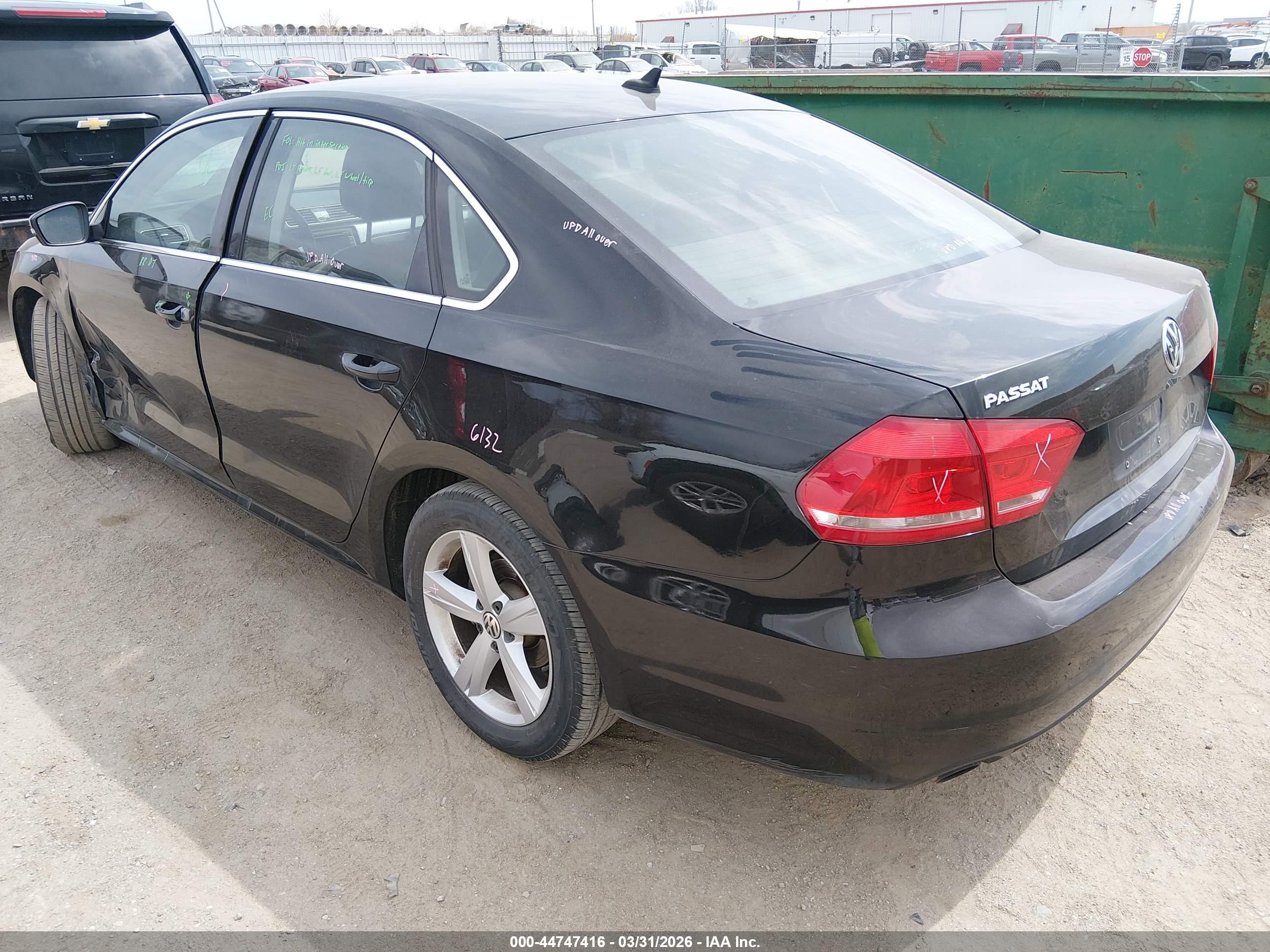 VOLKSWAGEN PASSAT image 3