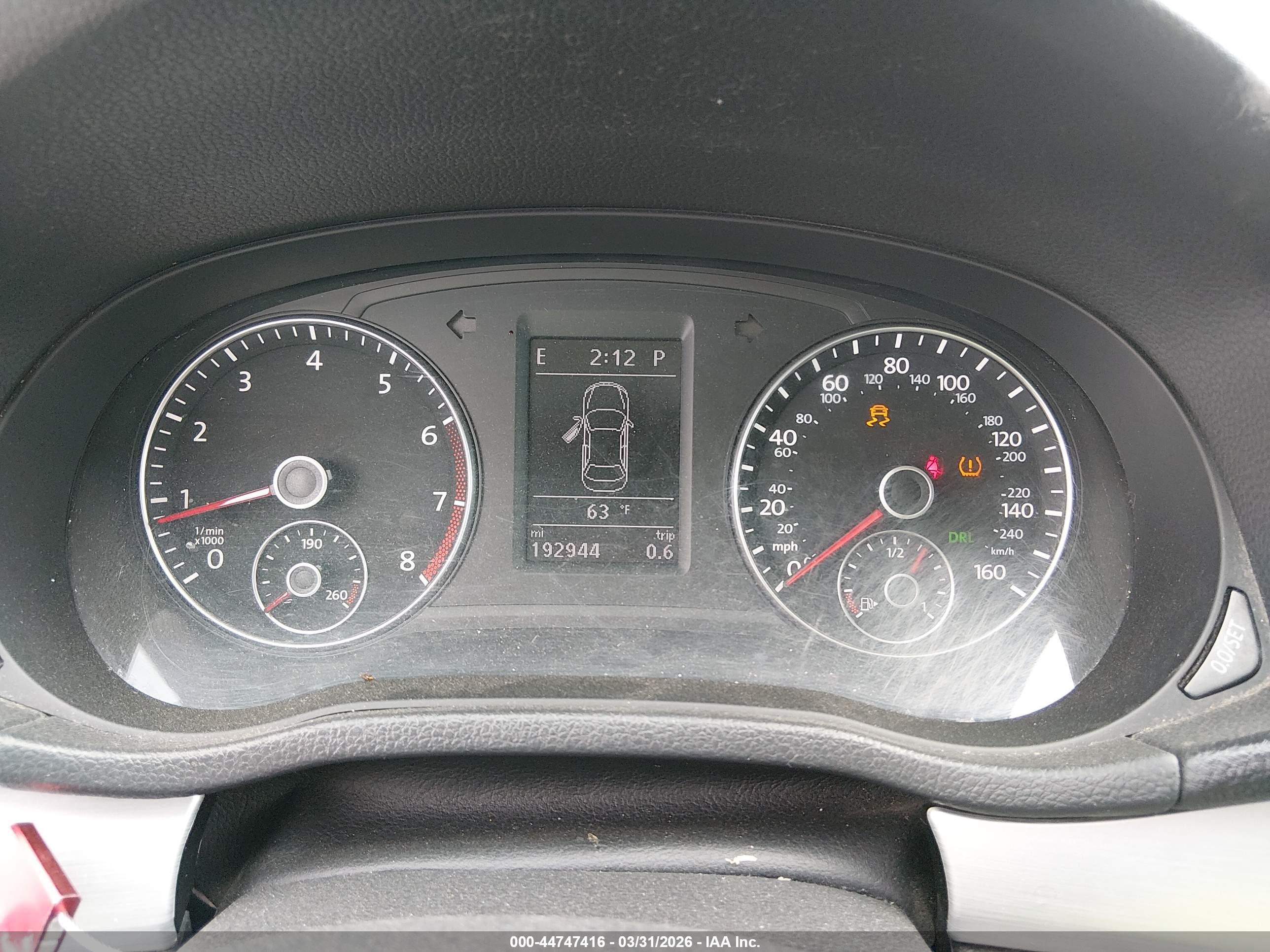 VOLKSWAGEN PASSAT image 7