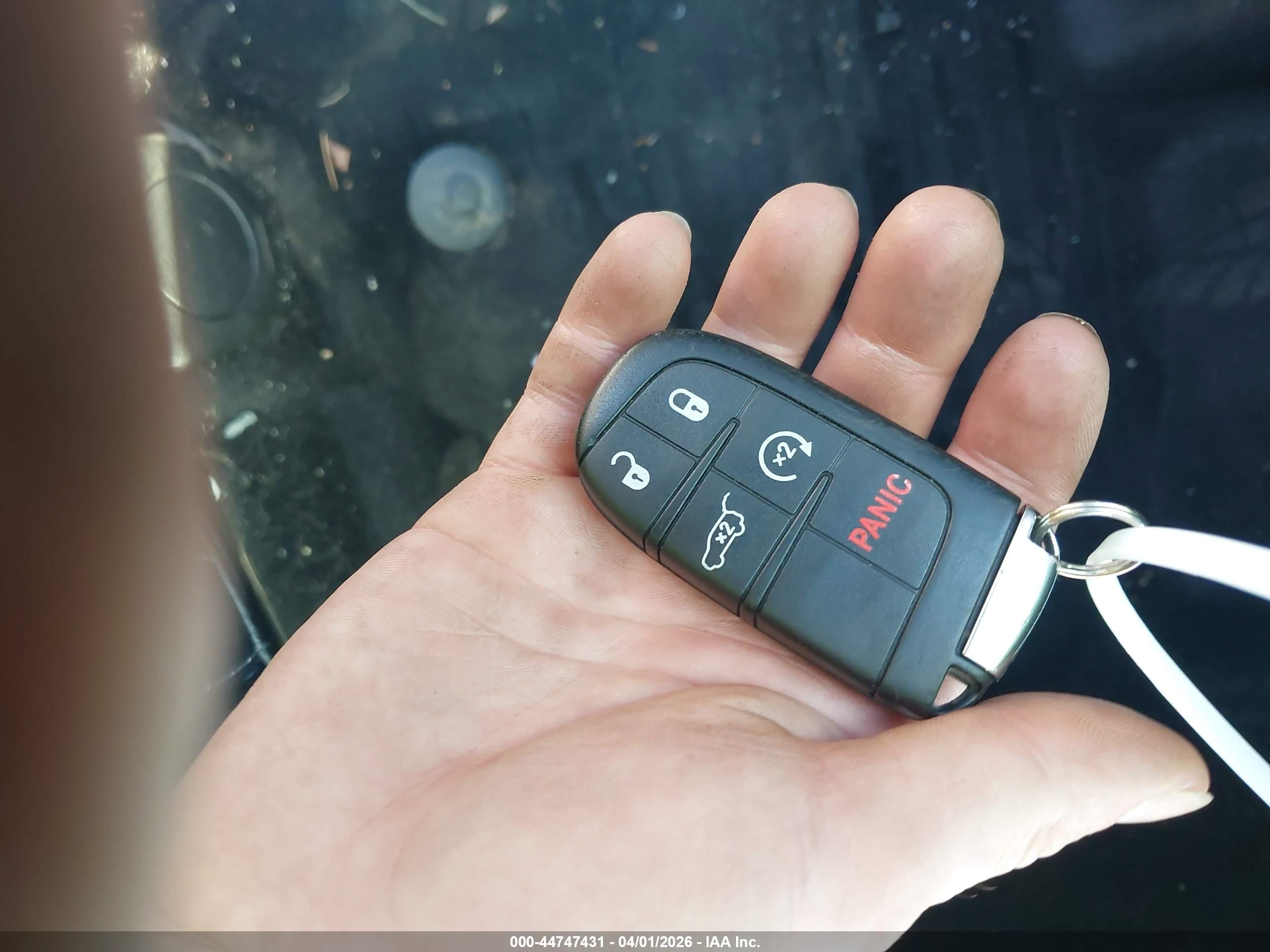 JEEP GRAND image 11
