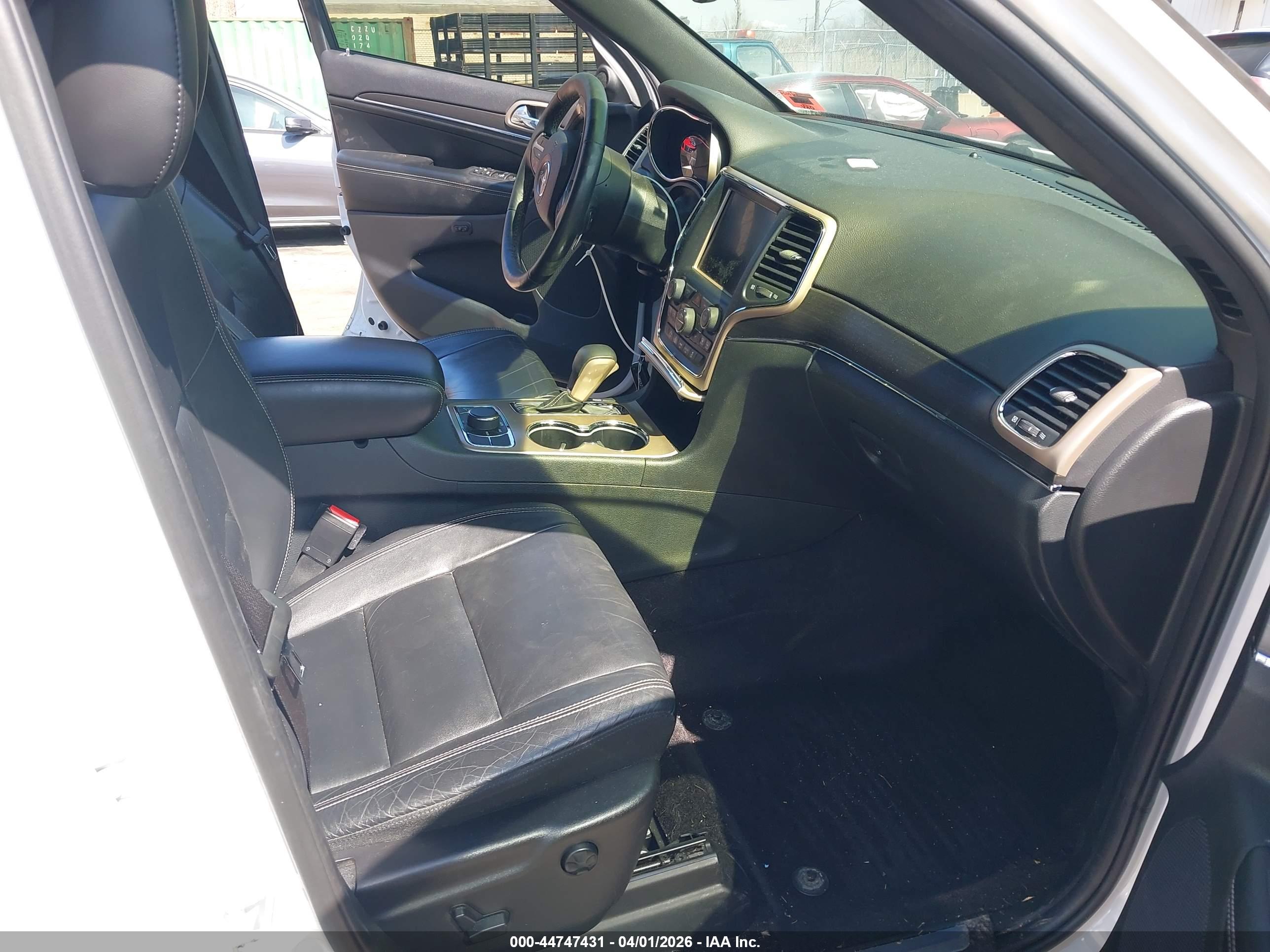 JEEP GRAND image 5