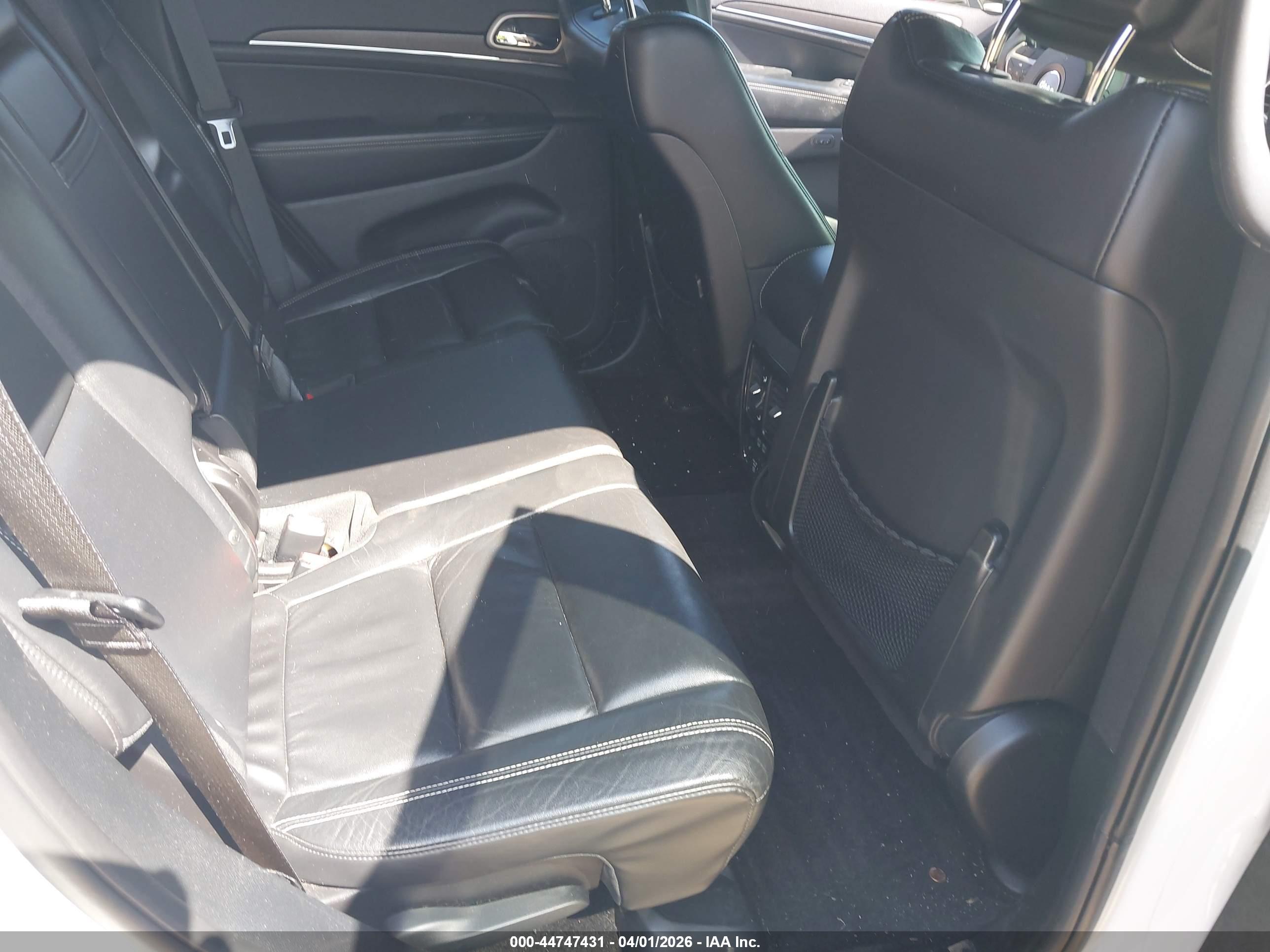 JEEP GRAND image 8