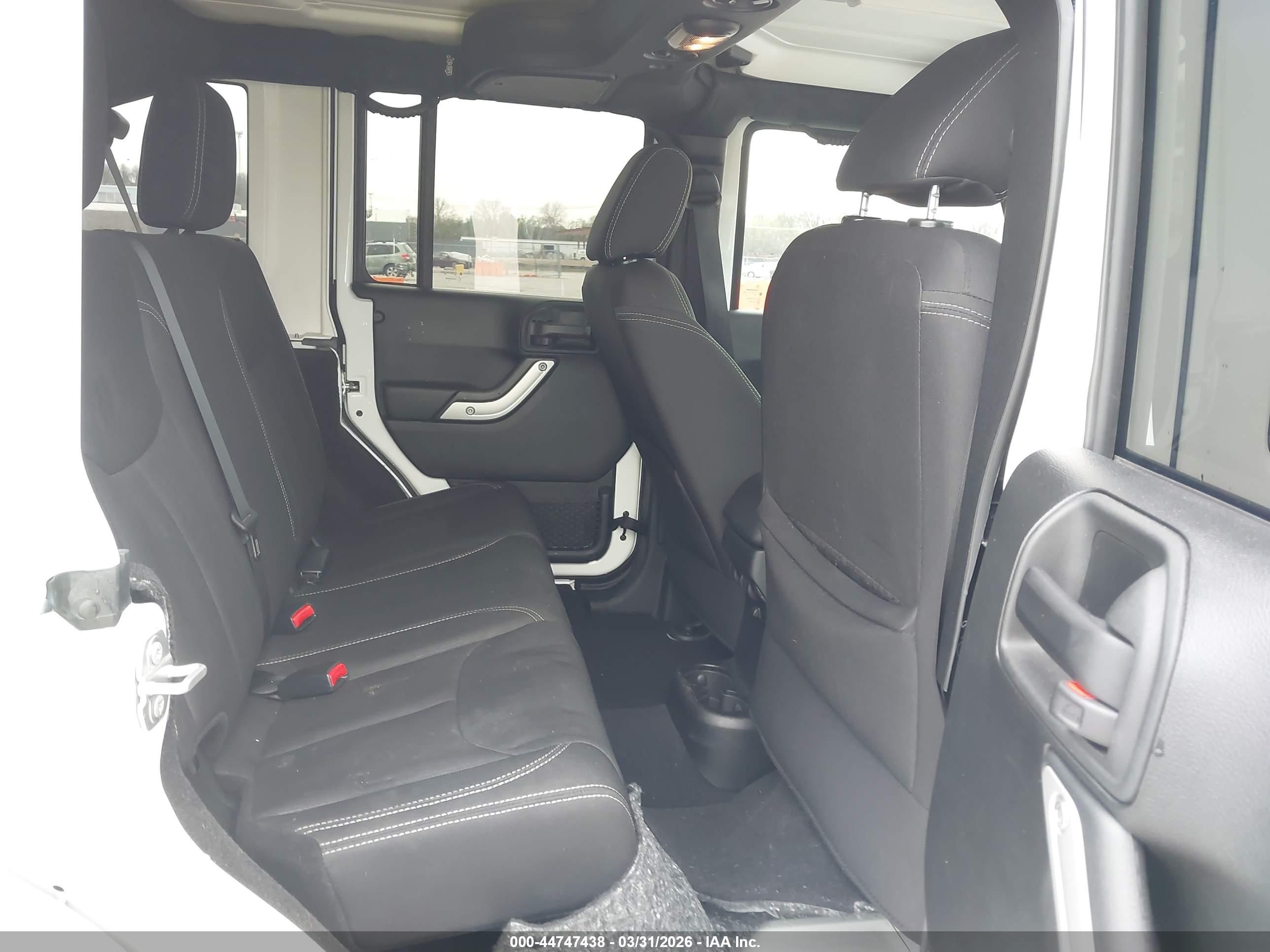 JEEP WRANGLER image 8