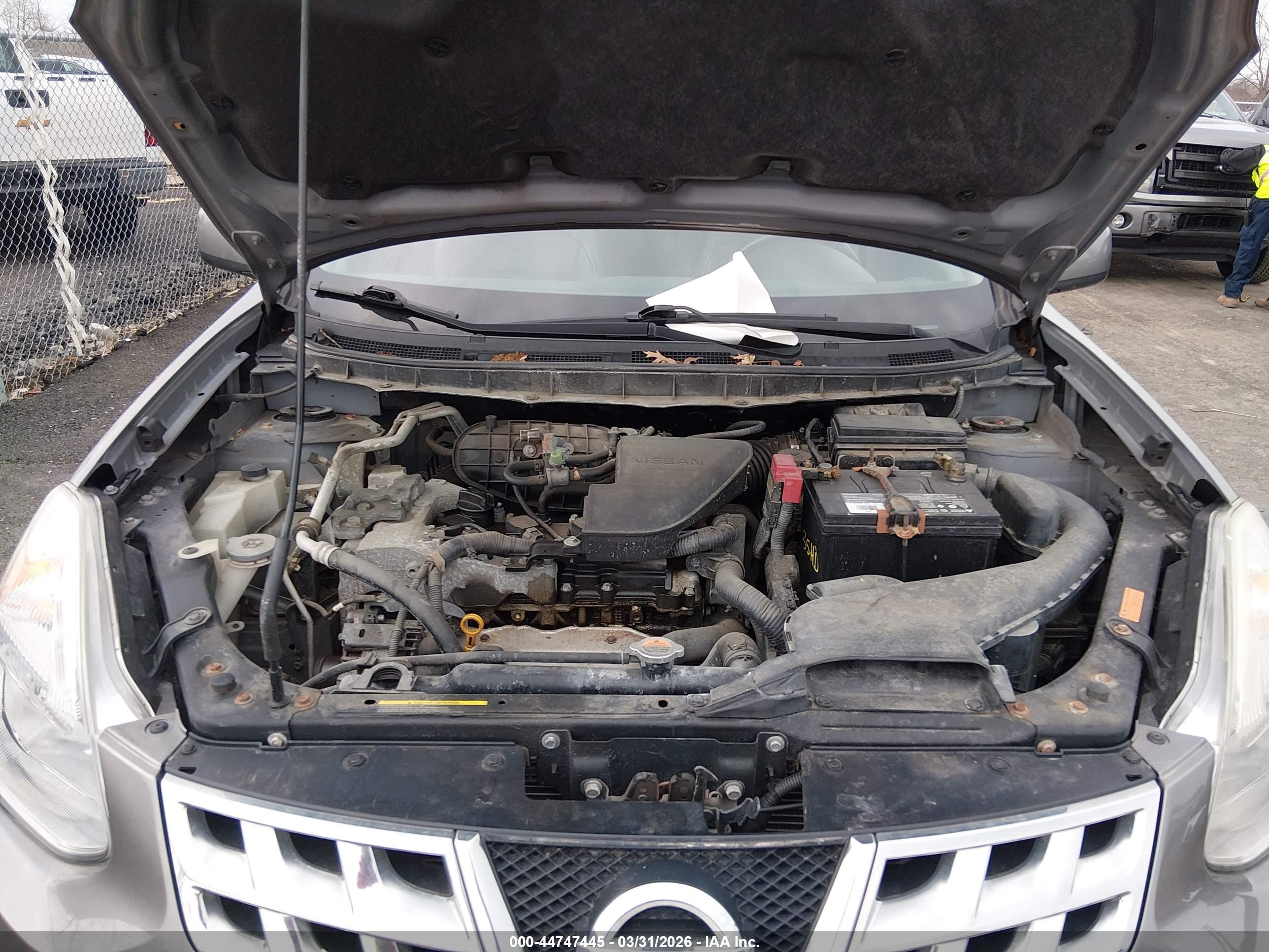 NISSAN ROGUE image 10