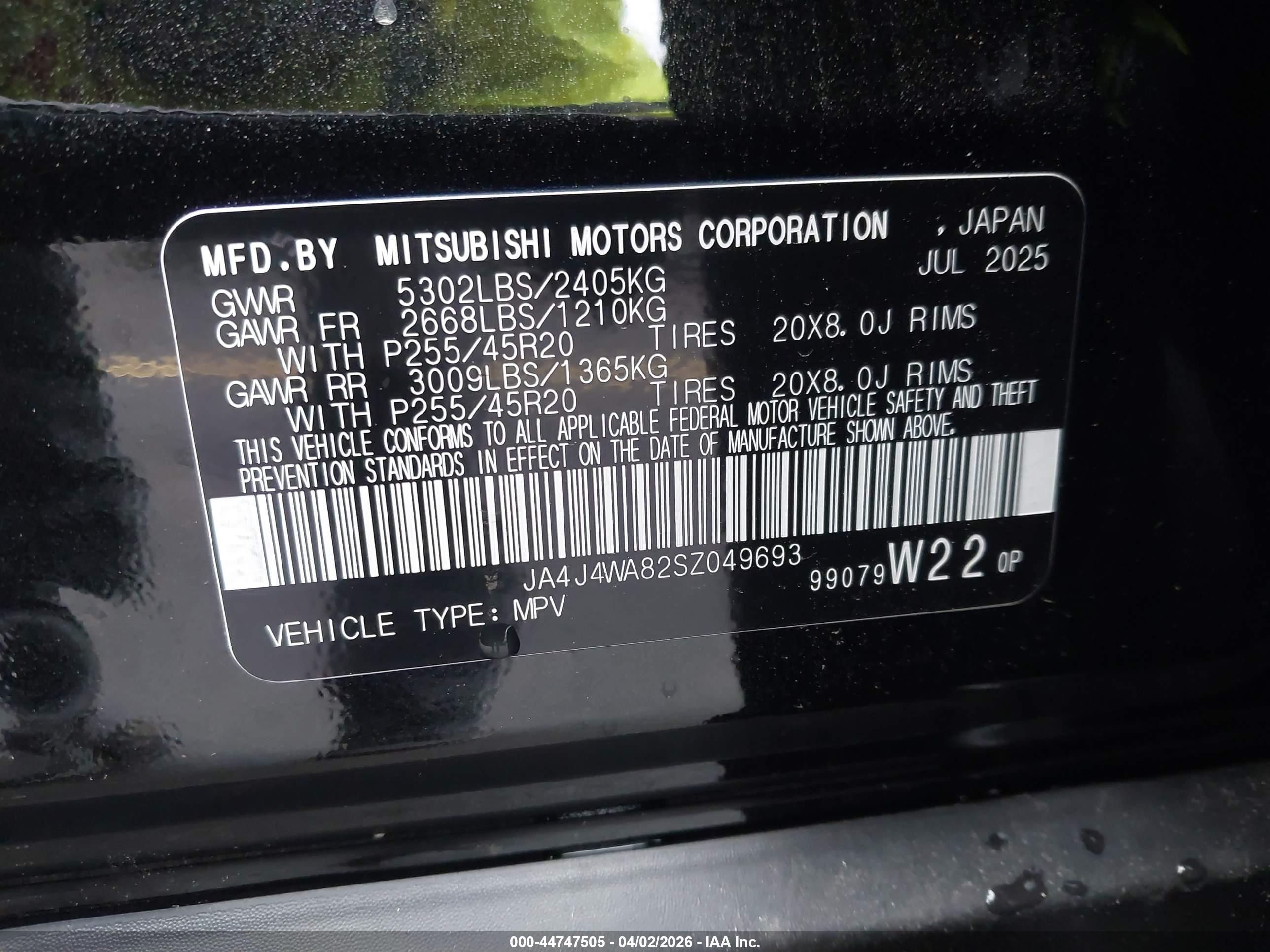 MITSUBISHI OUTLANDER image 9
