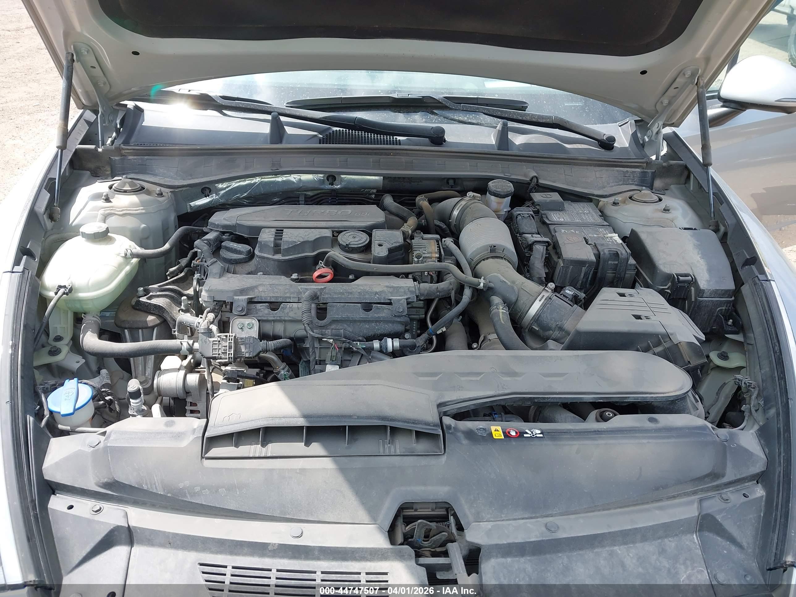 HYUNDAI SONATA image 10