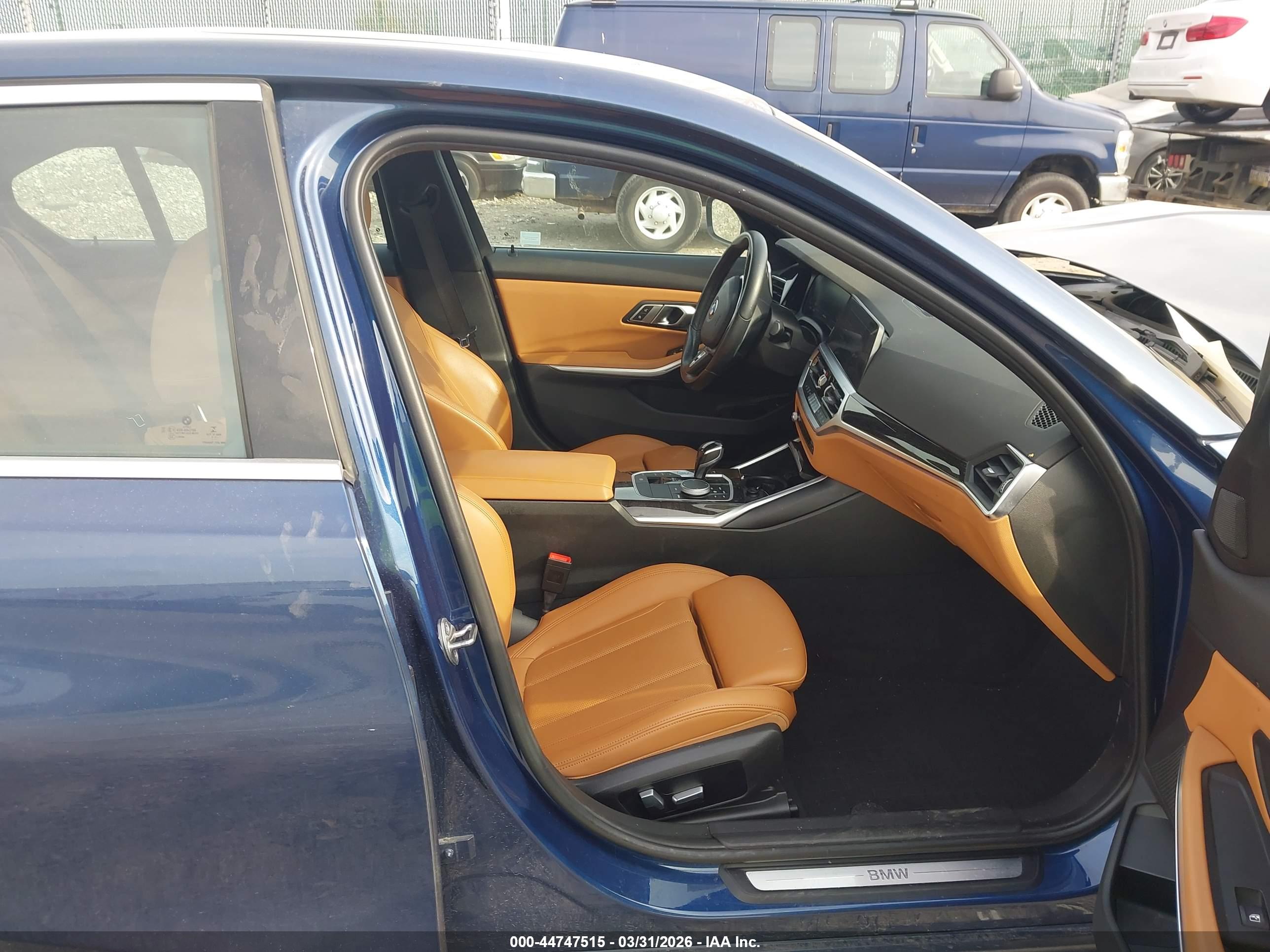 BMW 330I image 5