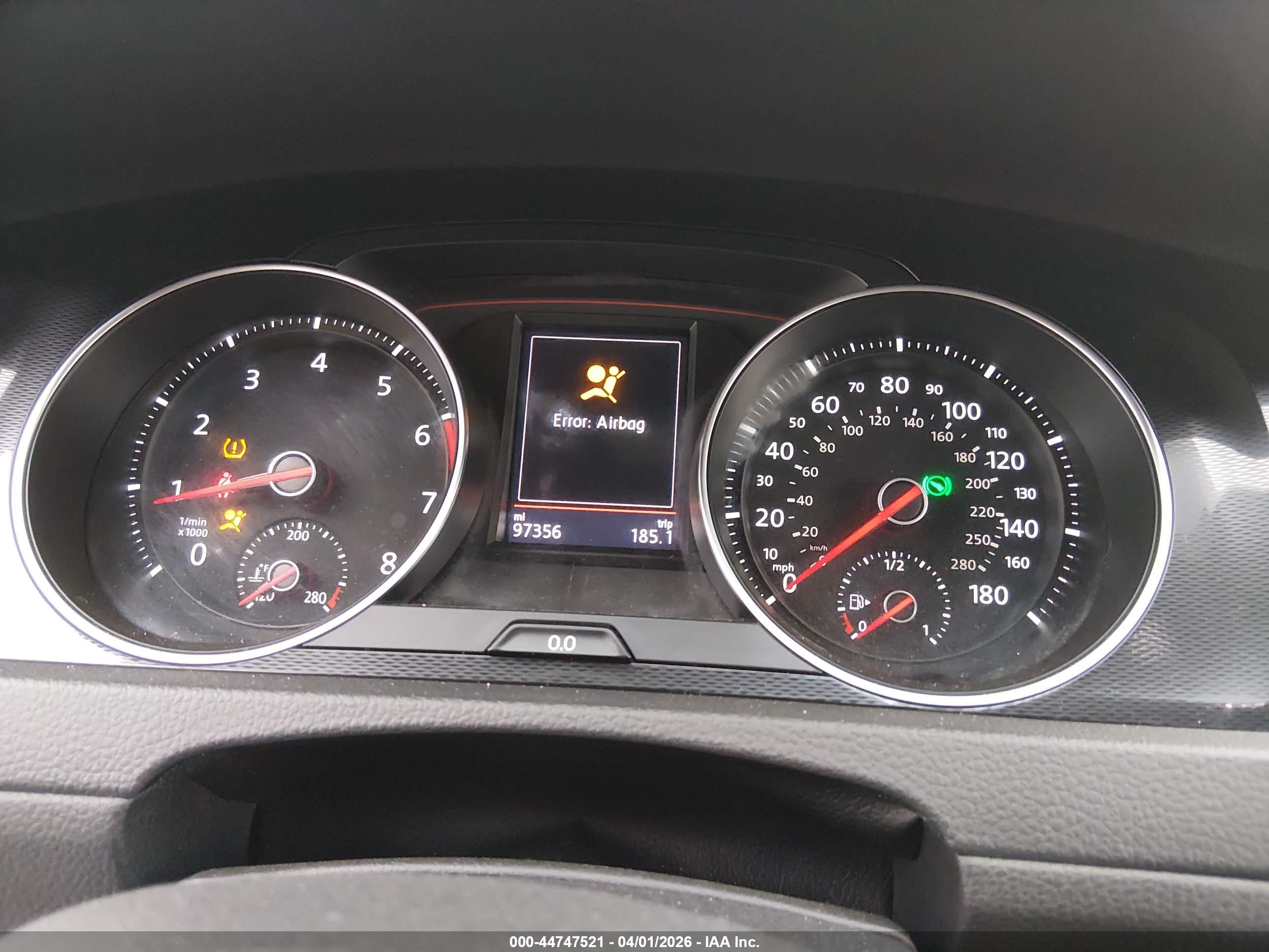 VOLKSWAGEN GOLF image 7