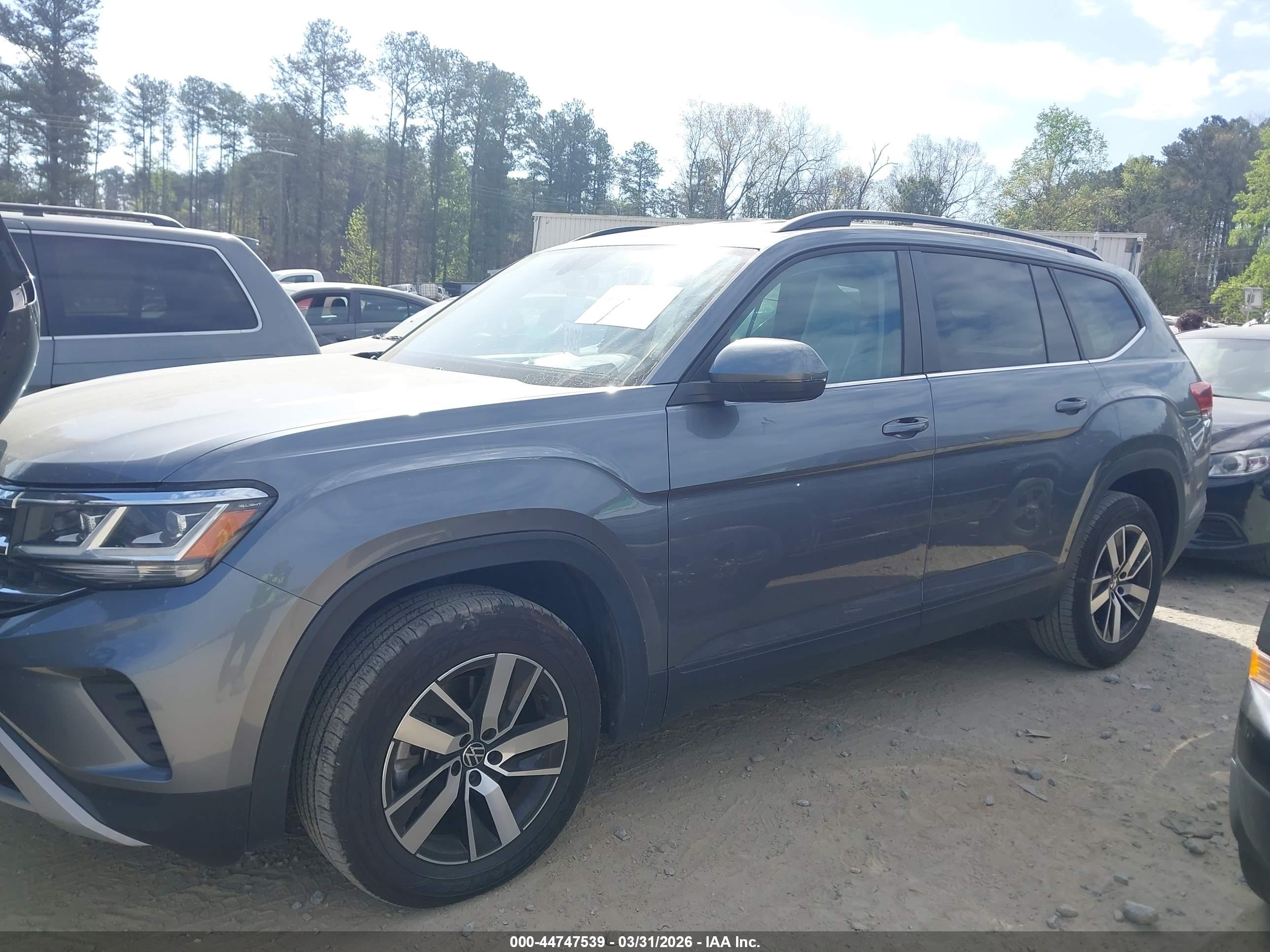 VOLKSWAGEN ATLAS image 6