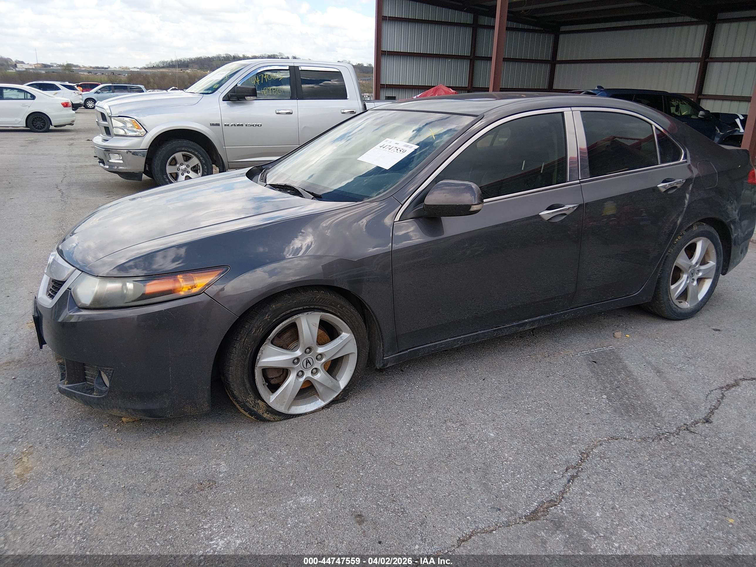 ACURA TSX image 2