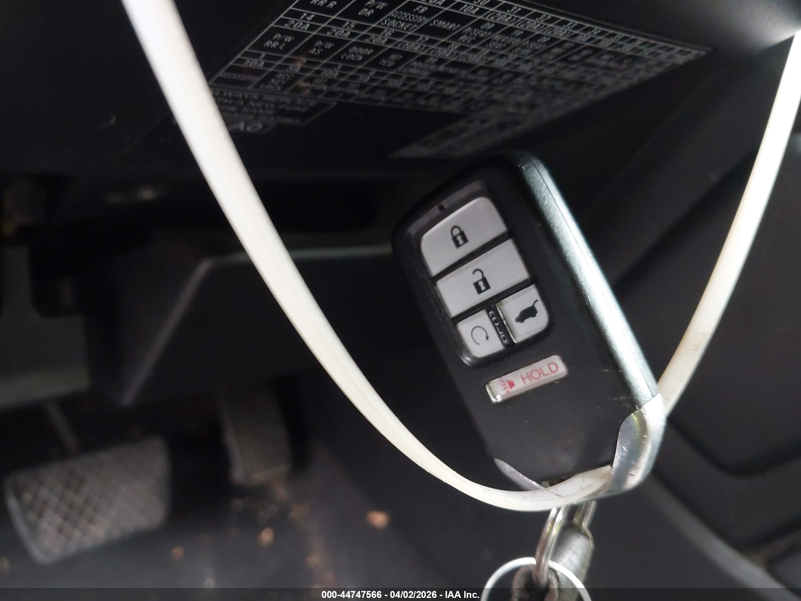 HONDA CR-V image 11