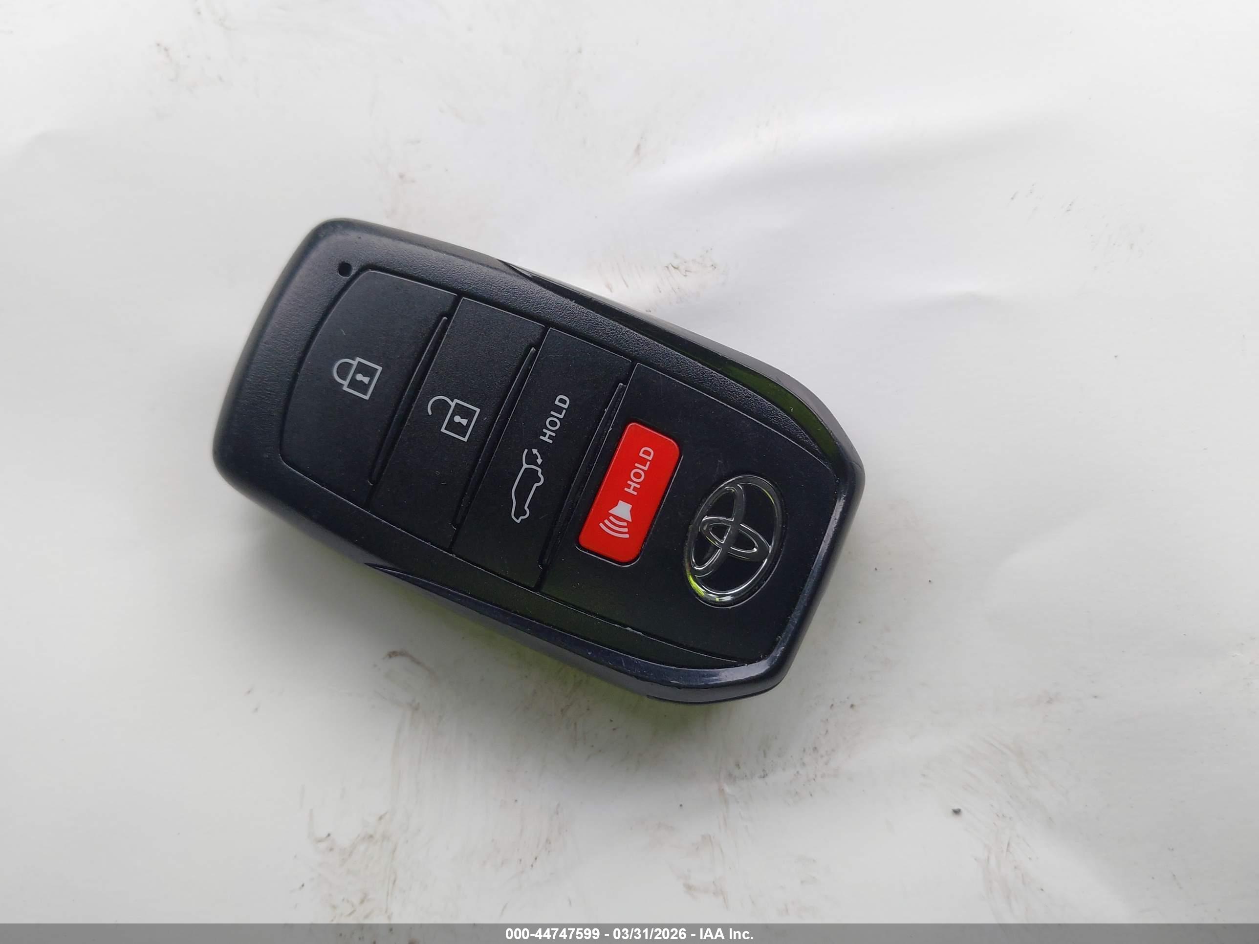 TOYOTA GRAND image 11