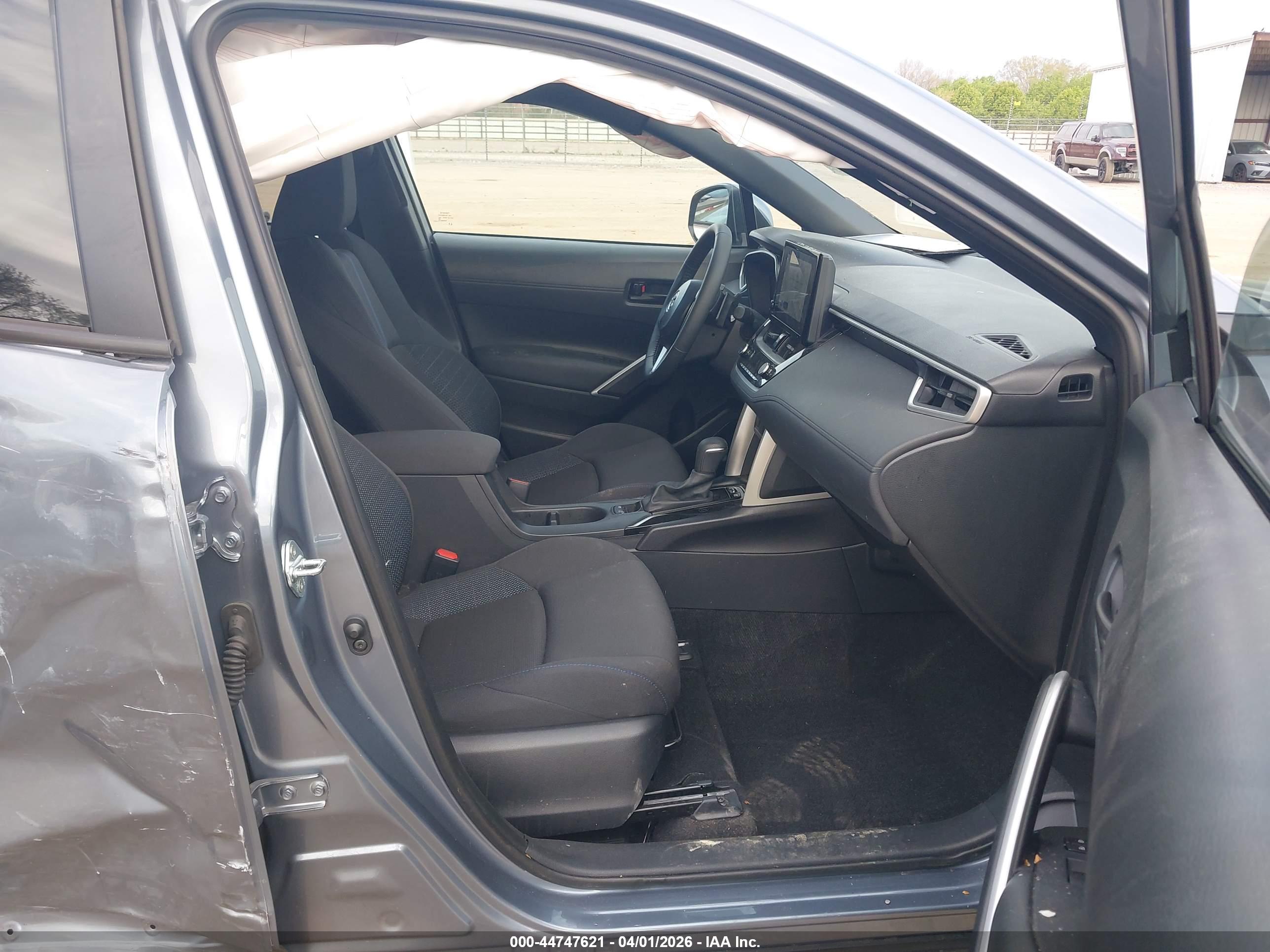 TOYOTA COROLLA image 5