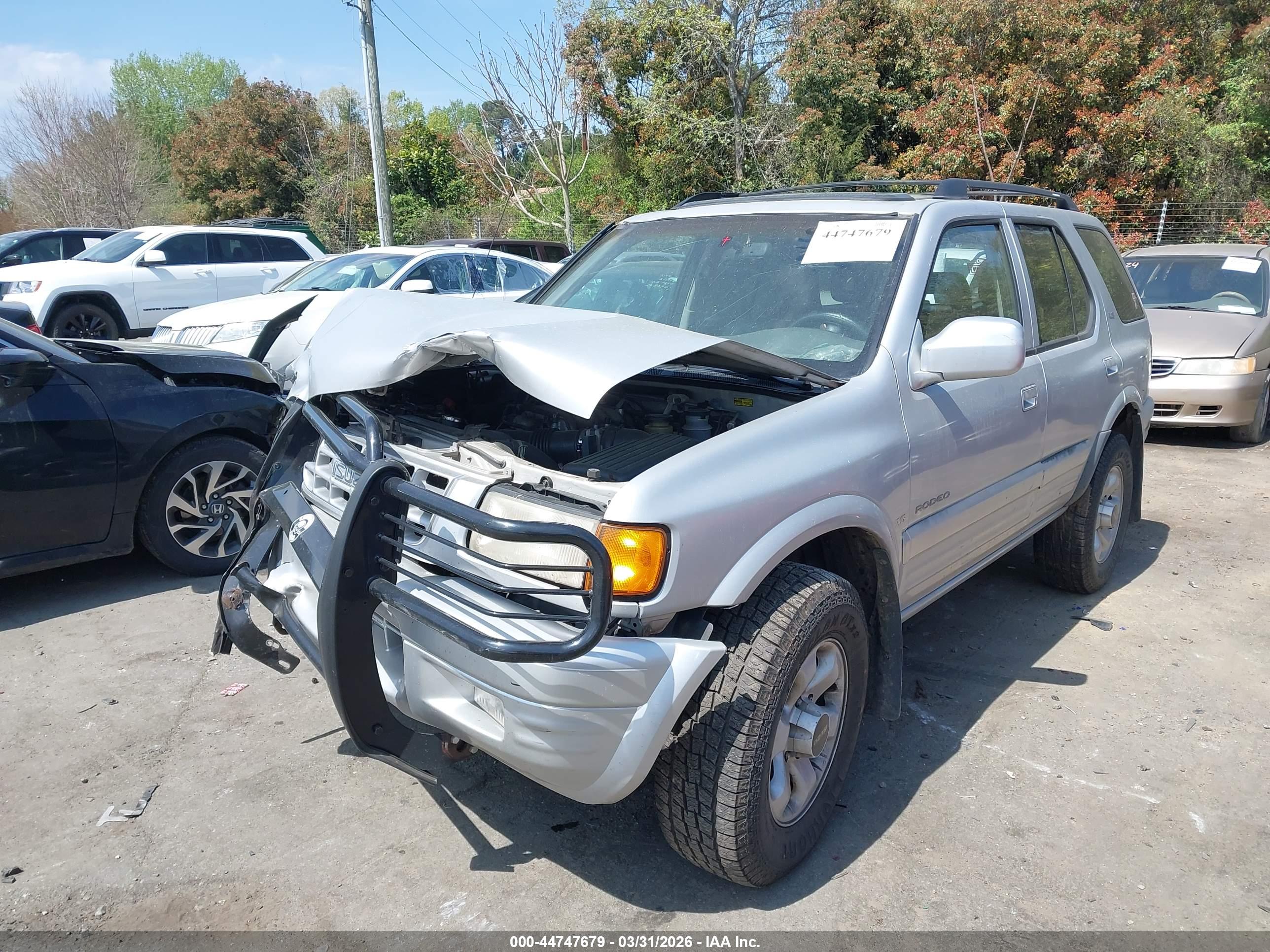 ISUZU RODEO image 2