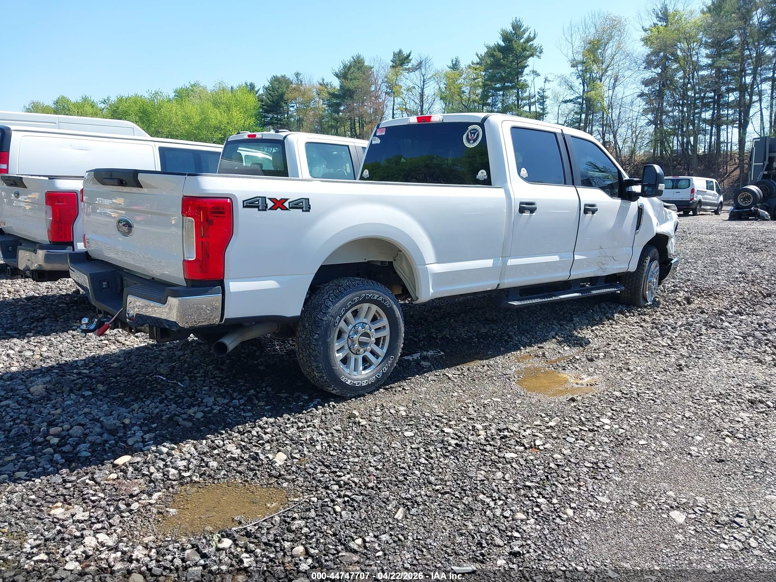 FORD F-350 image 4