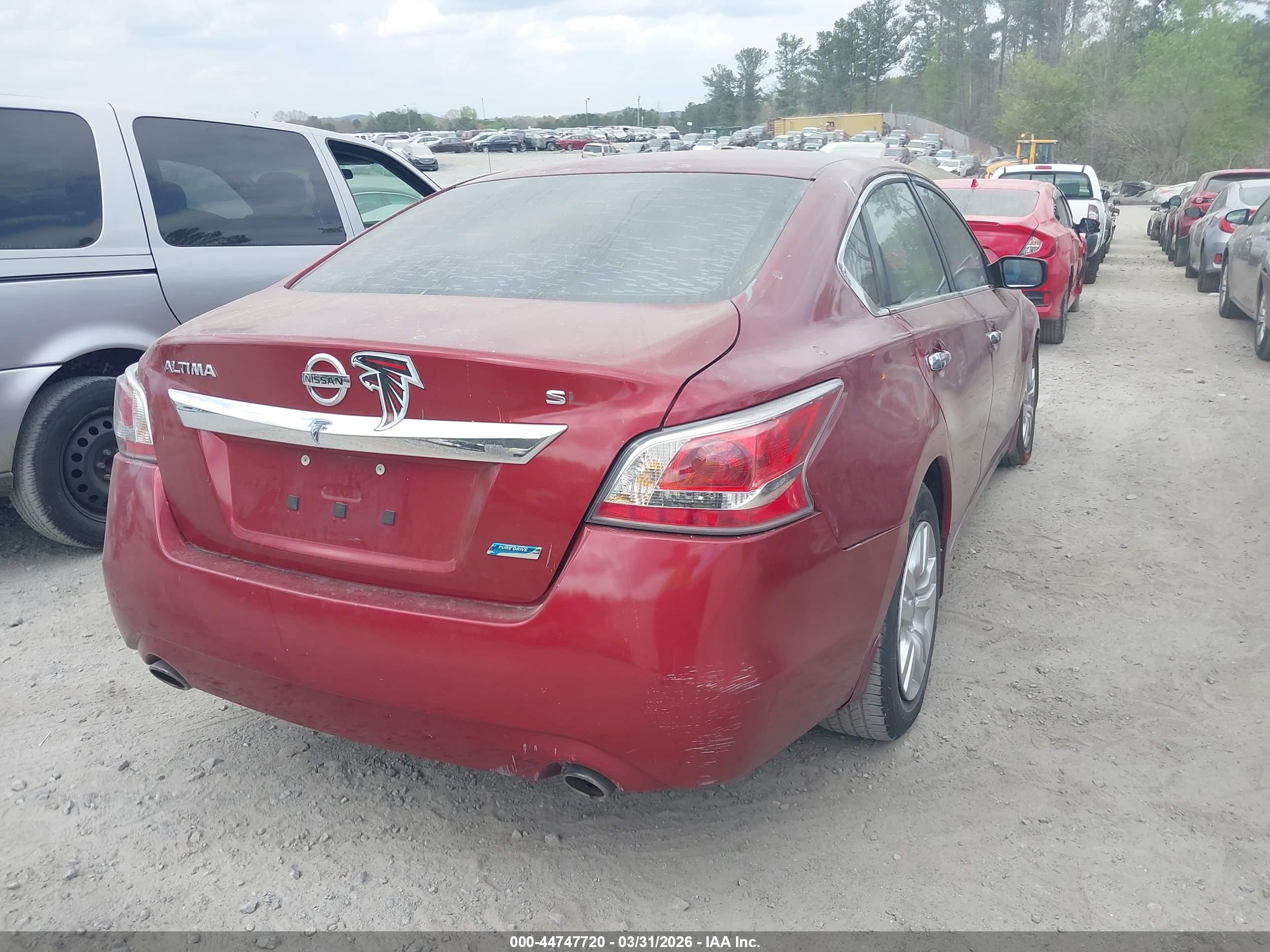NISSAN ALTIMA image 4