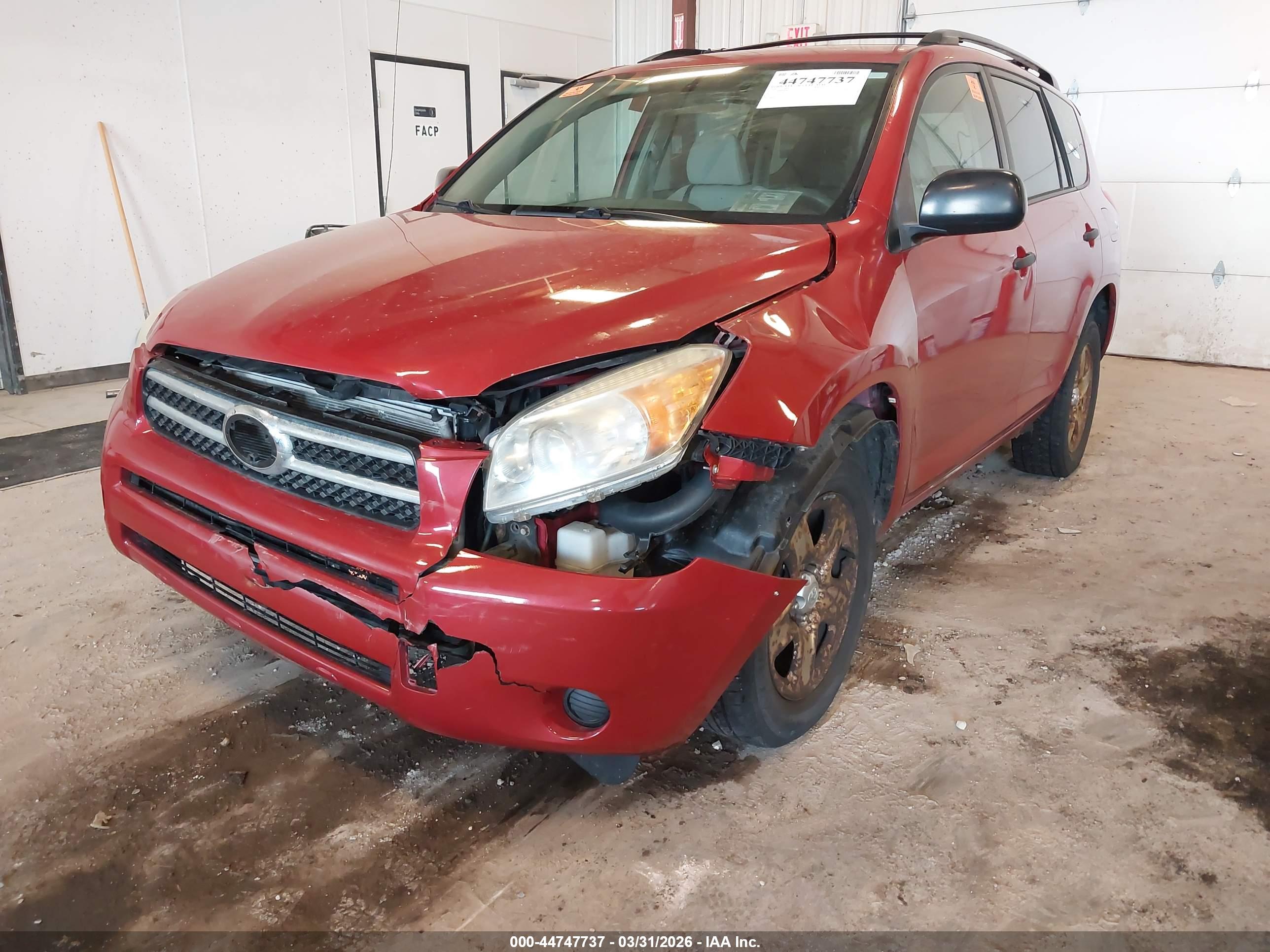 TOYOTA RAV4 image 6