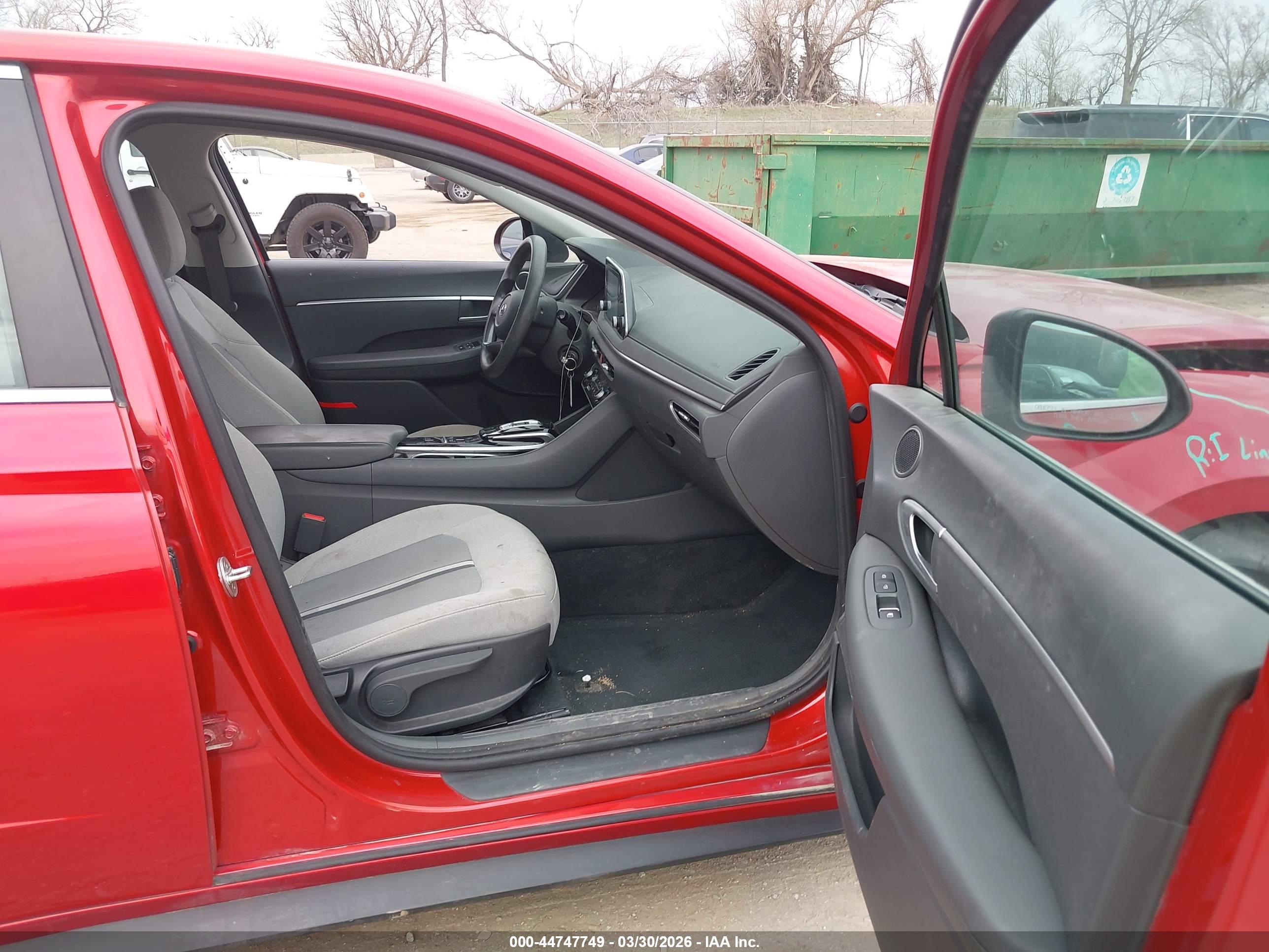 HYUNDAI SONATA image 5