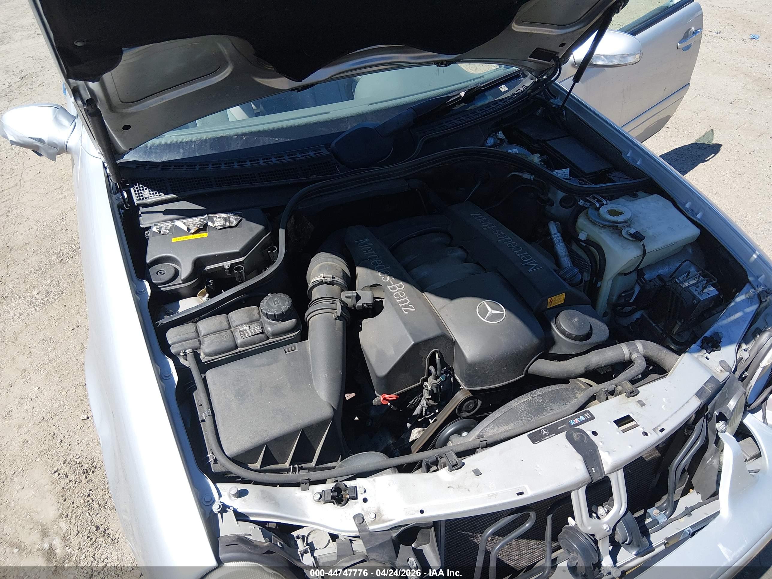 MERCEDES-BENZ CLK image 10