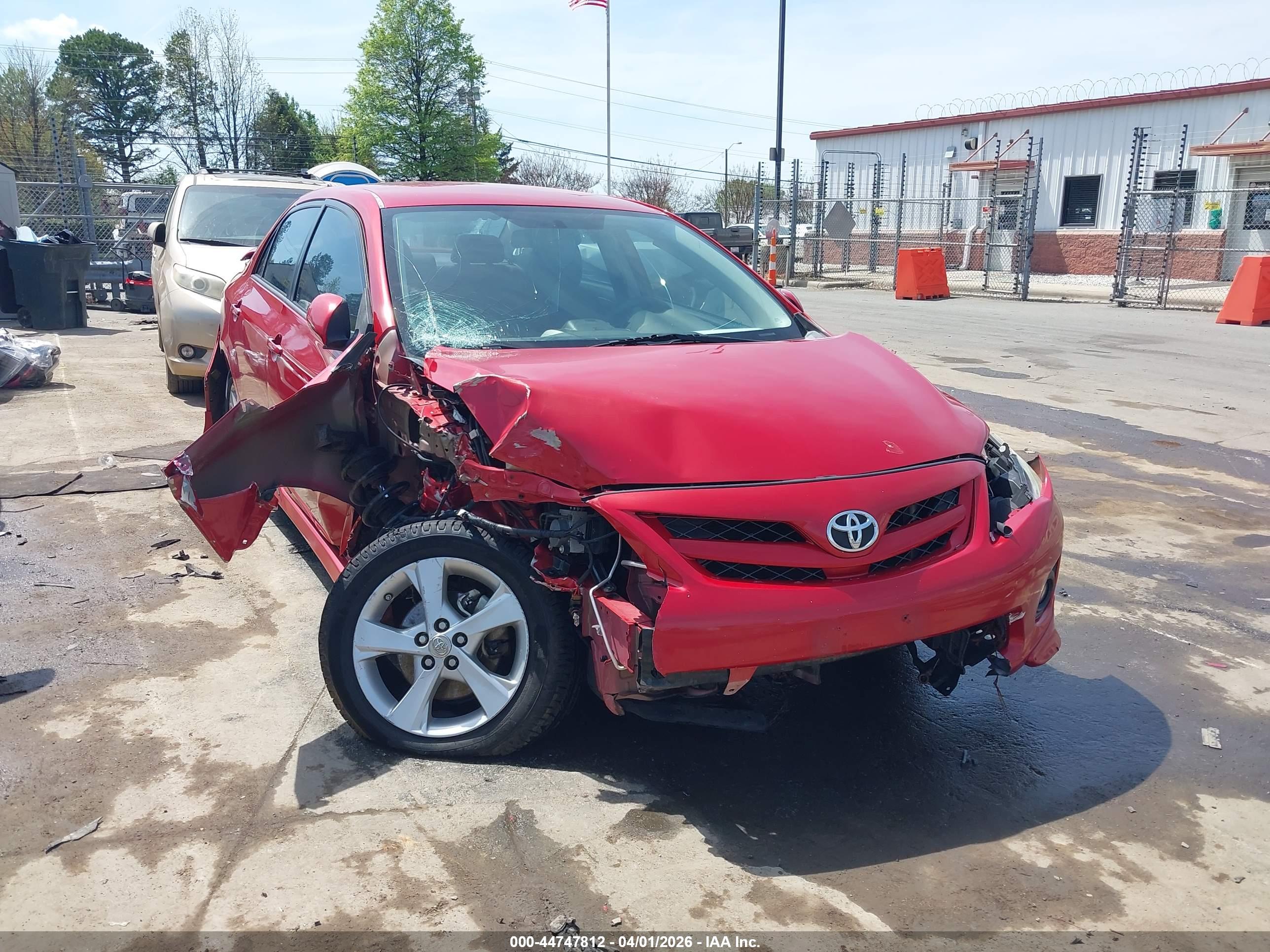 TOYOTA COROLLA image 6