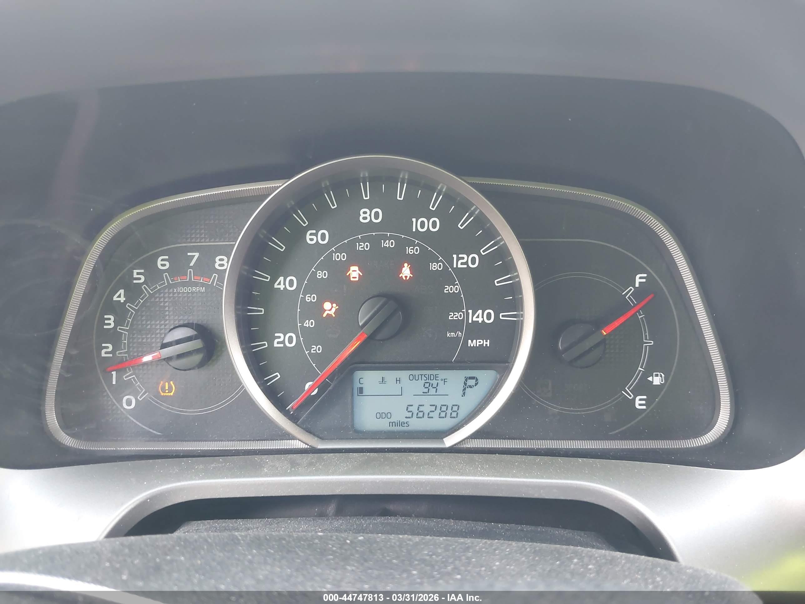 TOYOTA RAV4 image 7