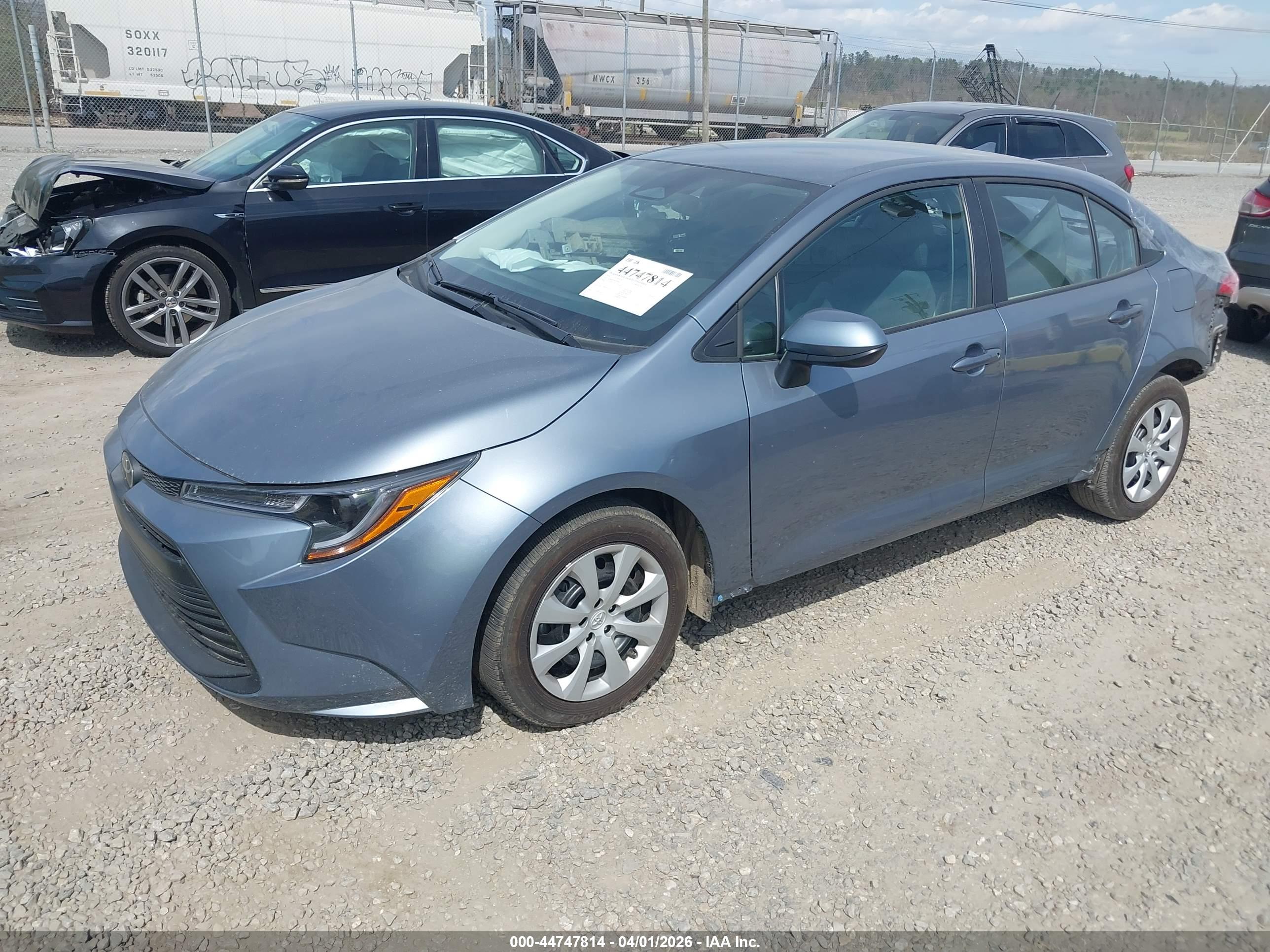 TOYOTA COROLLA image 2