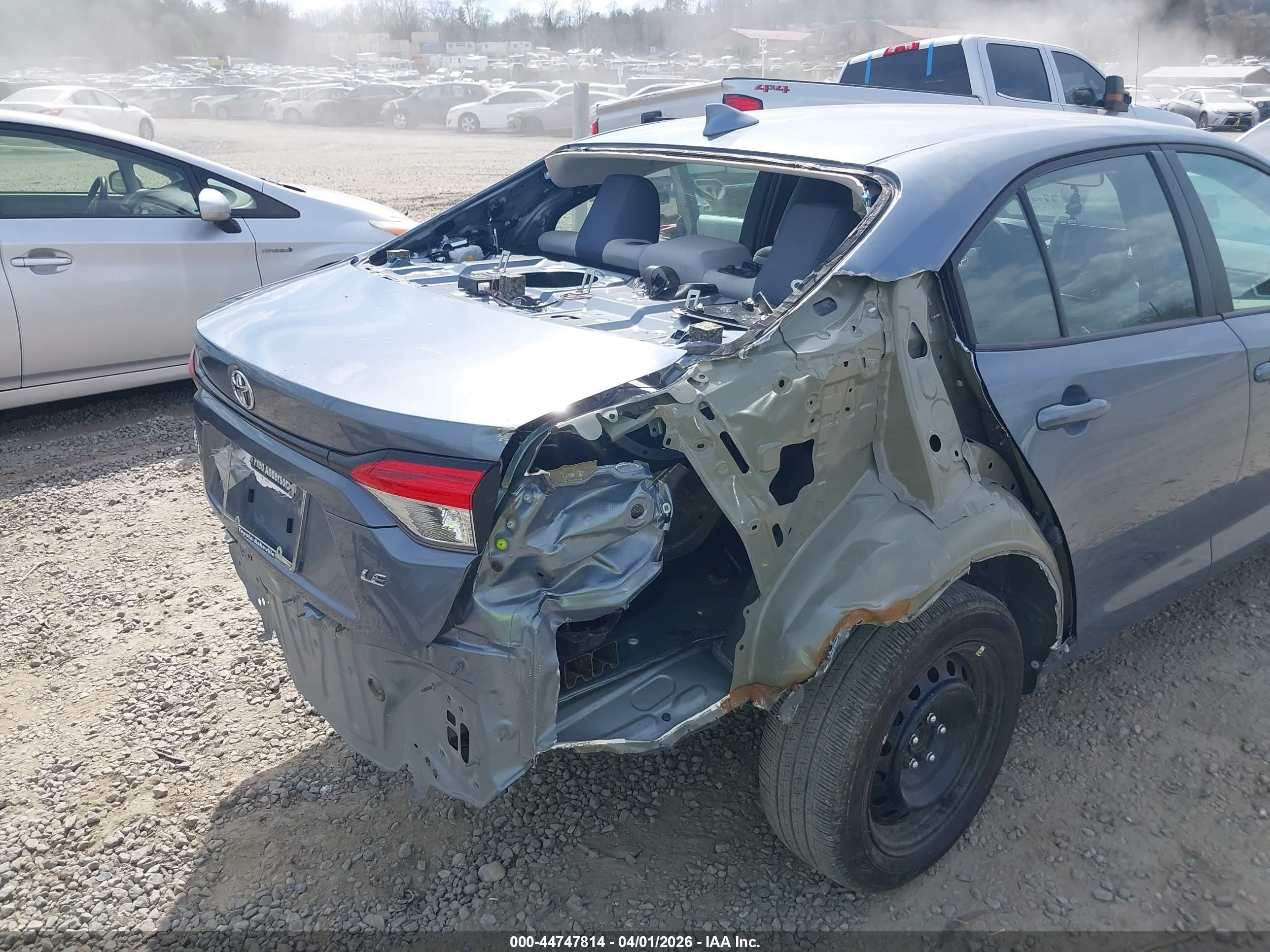 TOYOTA COROLLA image 6