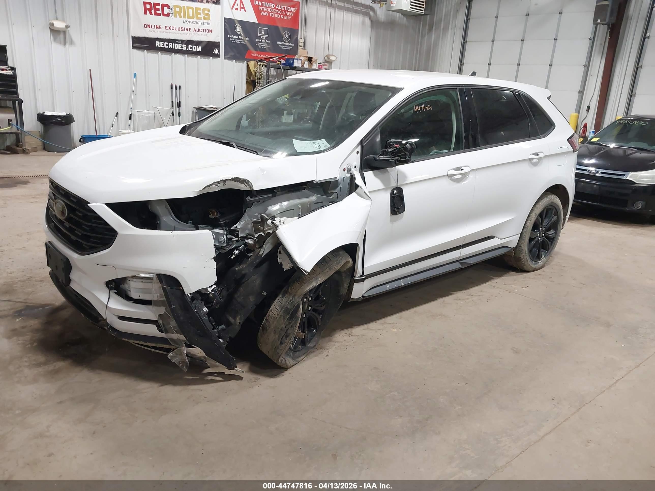 FORD EDGE image 2