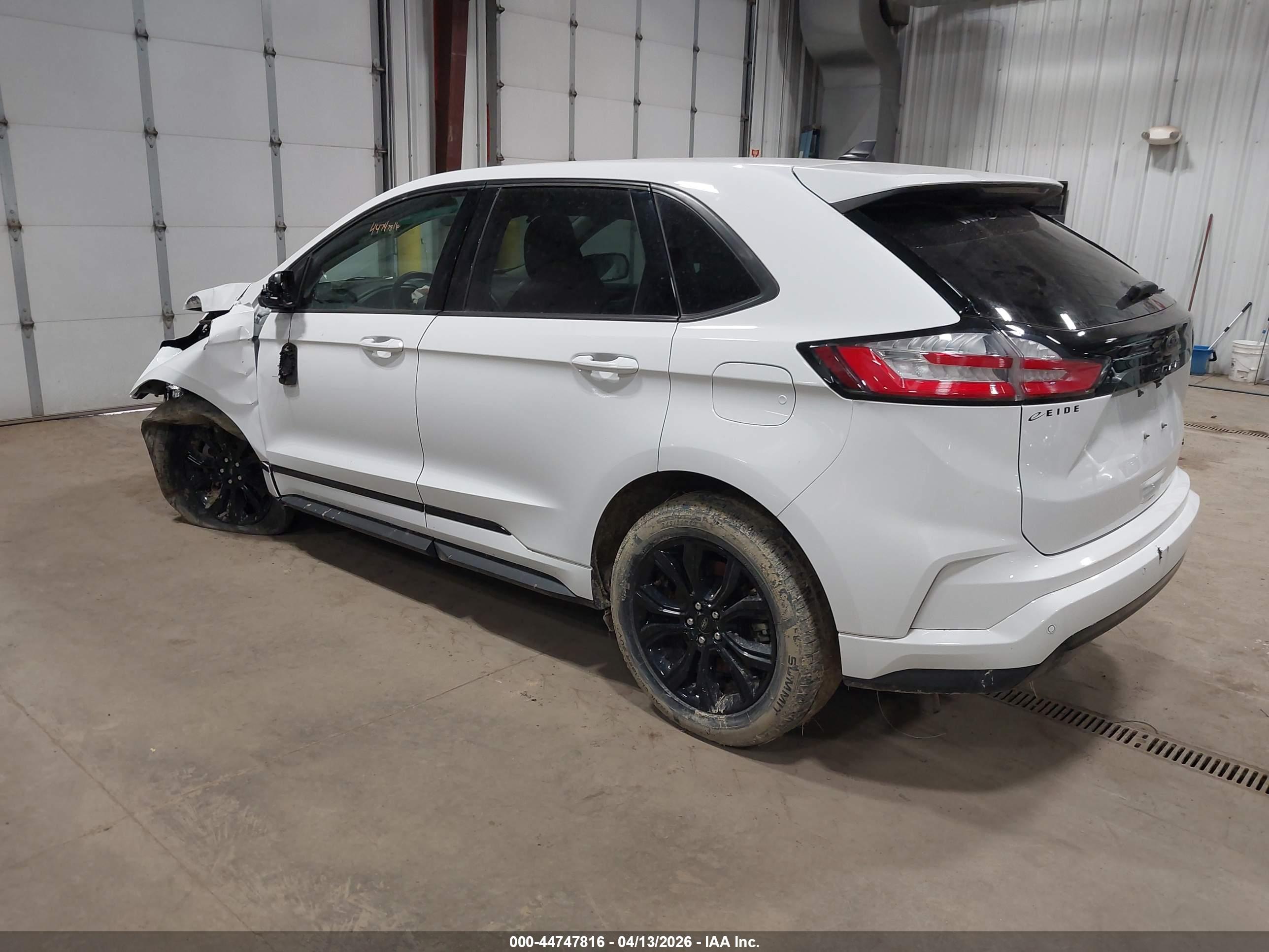 FORD EDGE image 3