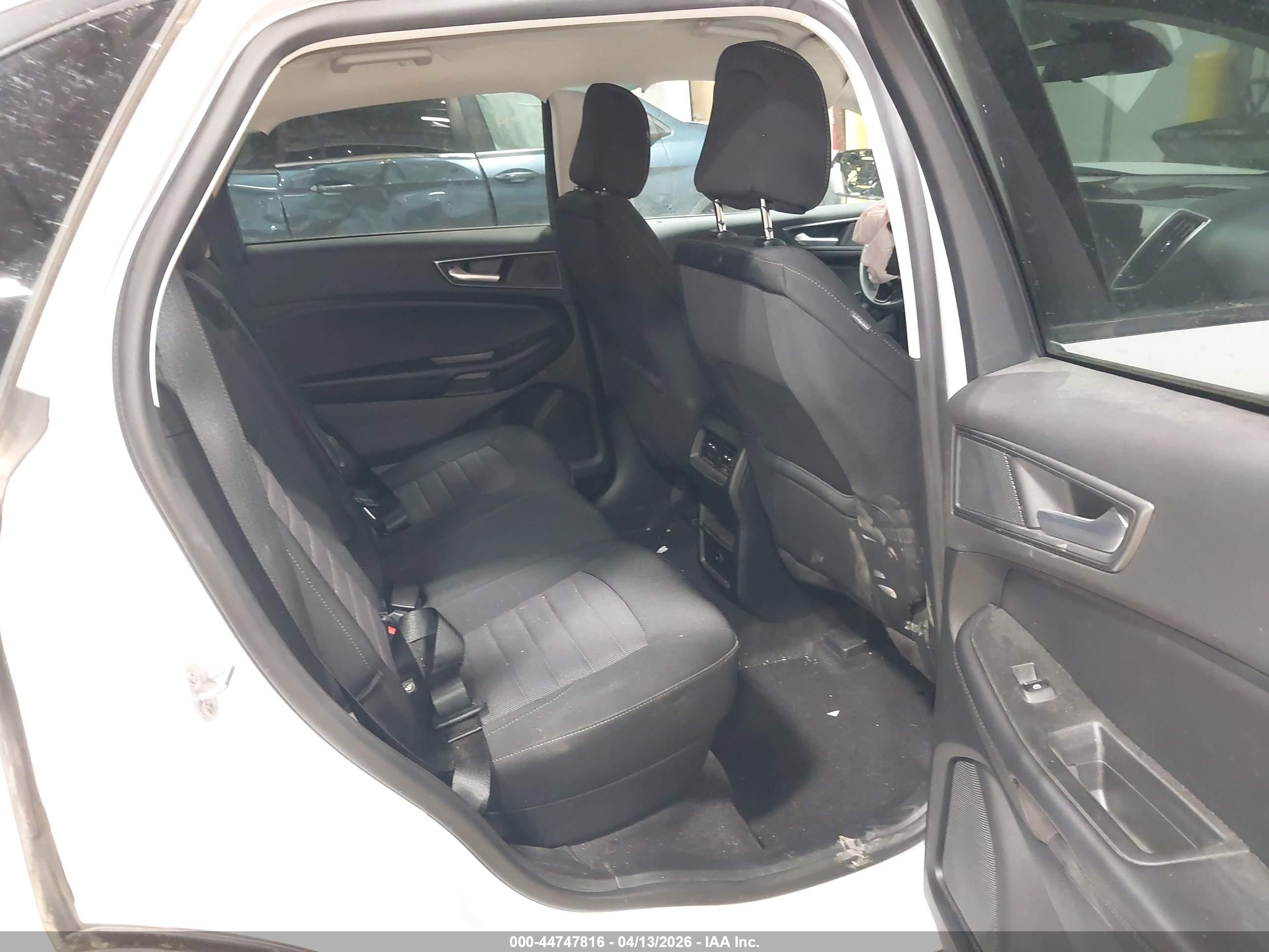 FORD EDGE image 8