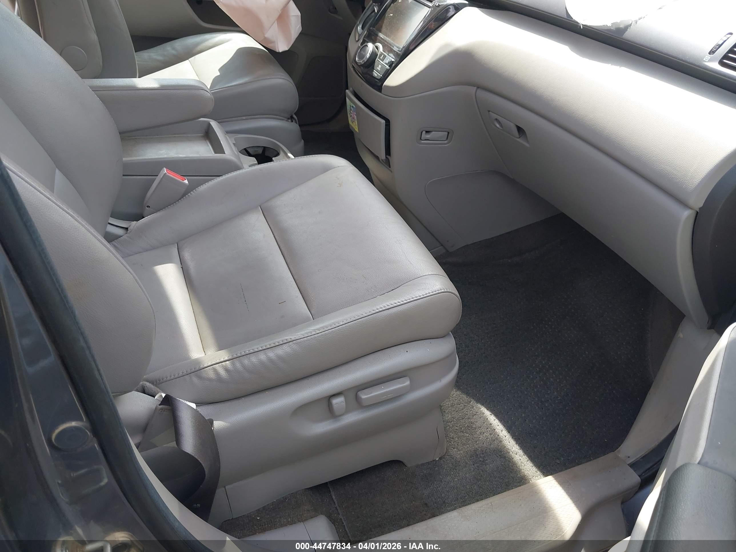HONDA ODYSSEY image 5