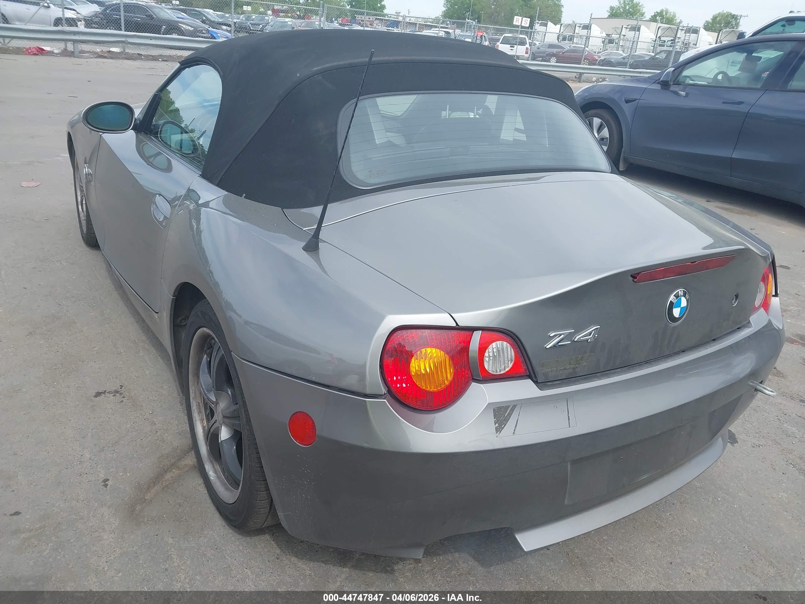 BMW Z4 image 3