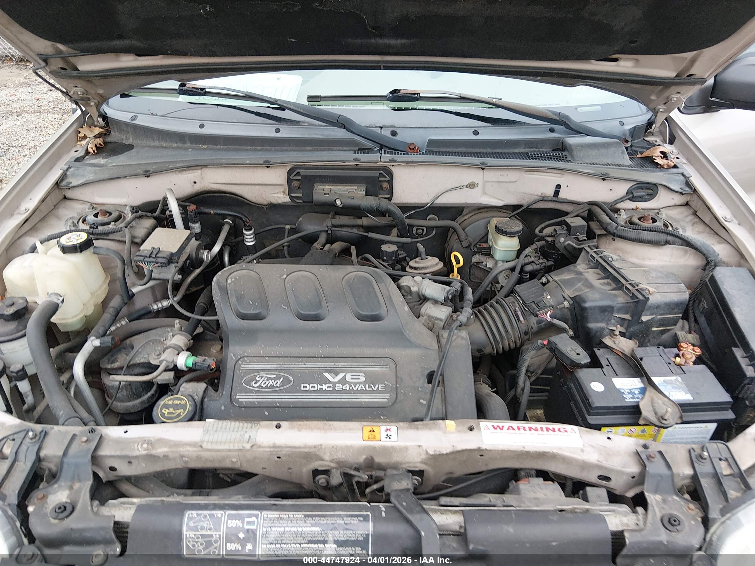 FORD ESCAPE image 10