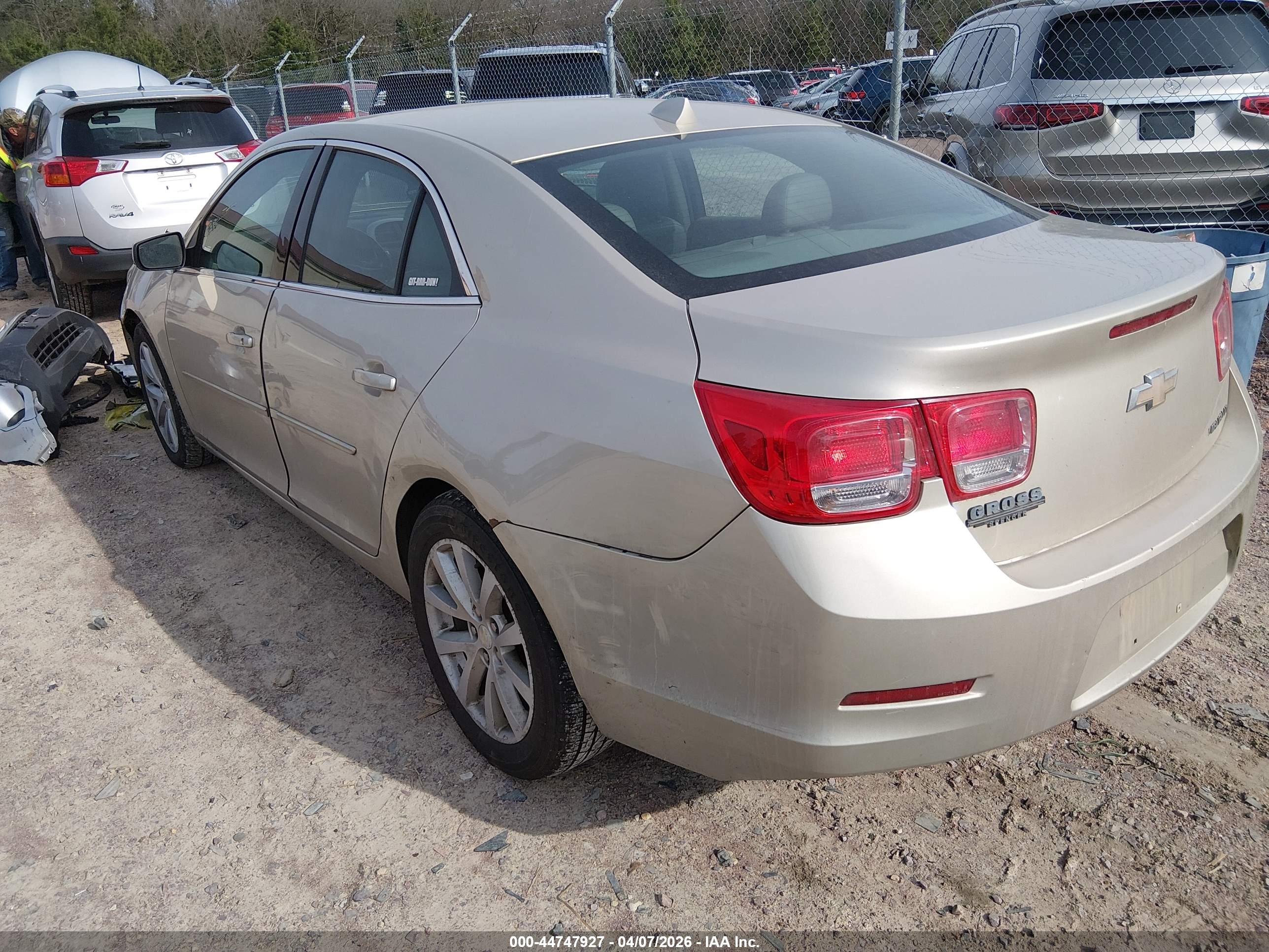 CHEVROLET MALIBU image 3