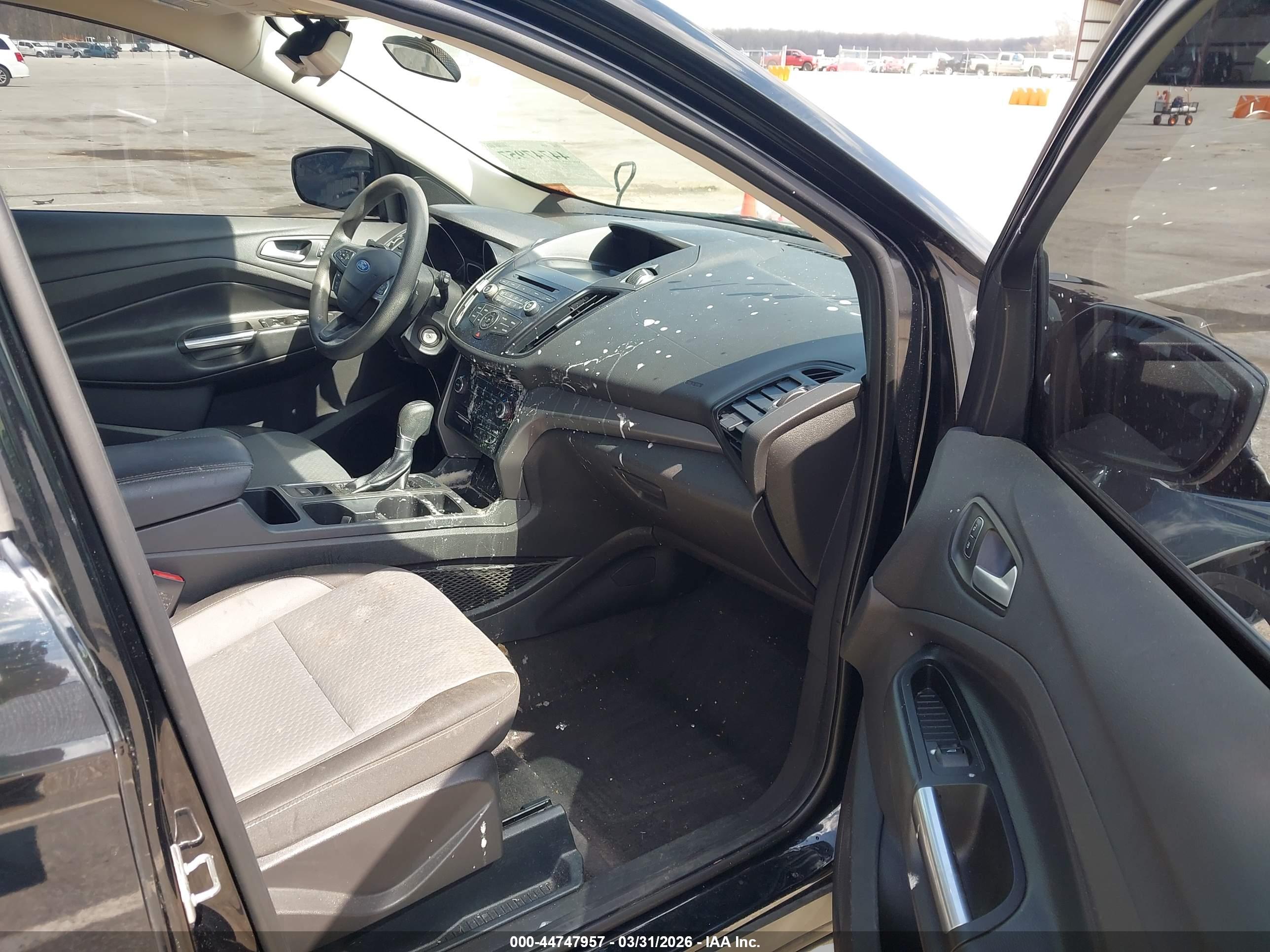 FORD ESCAPE image 5