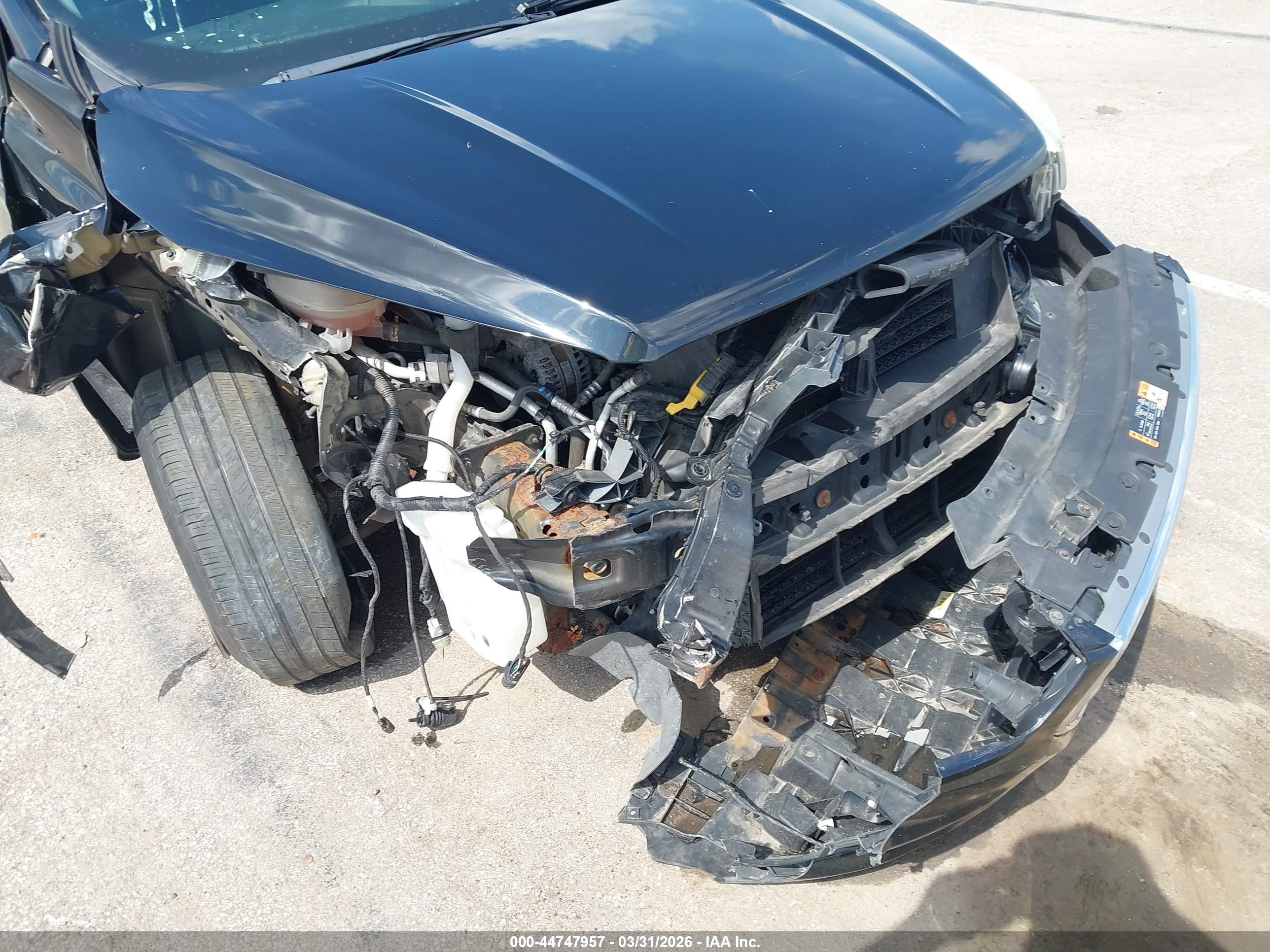 FORD ESCAPE image 6
