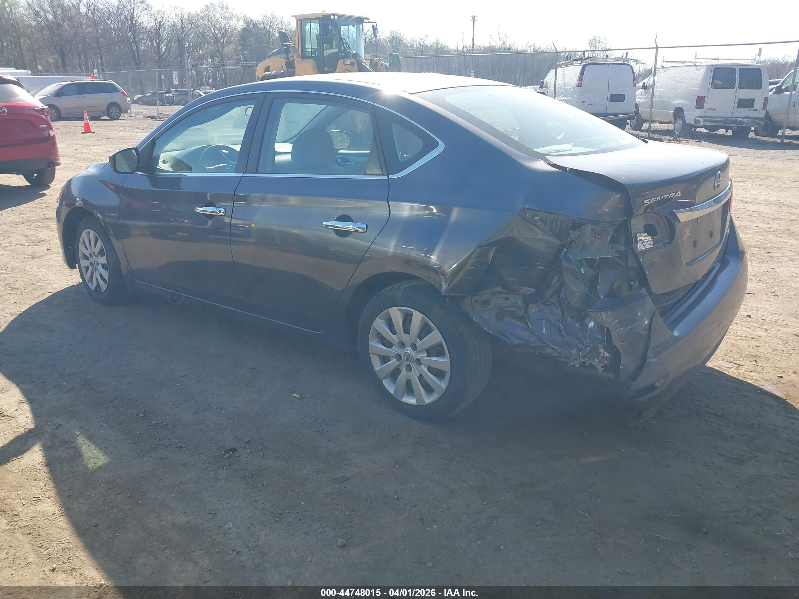 NISSAN SENTRA image 3
