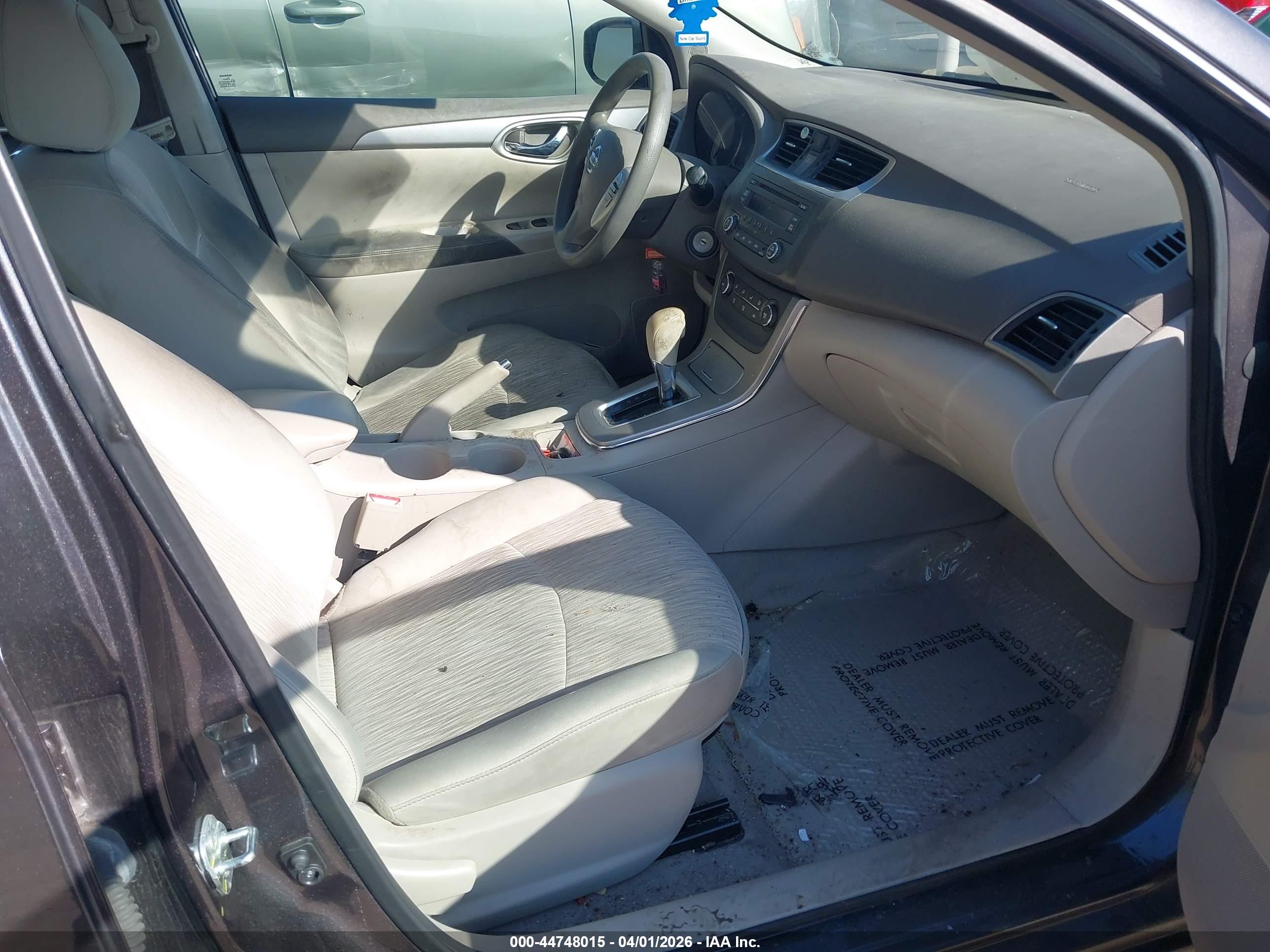 NISSAN SENTRA image 5