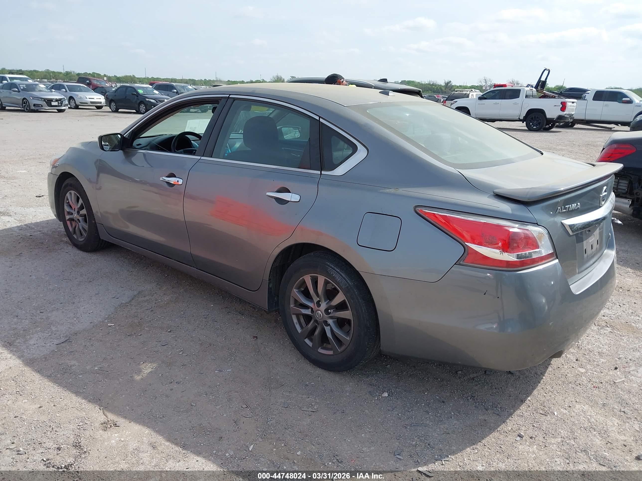 NISSAN ALTIMA image 3