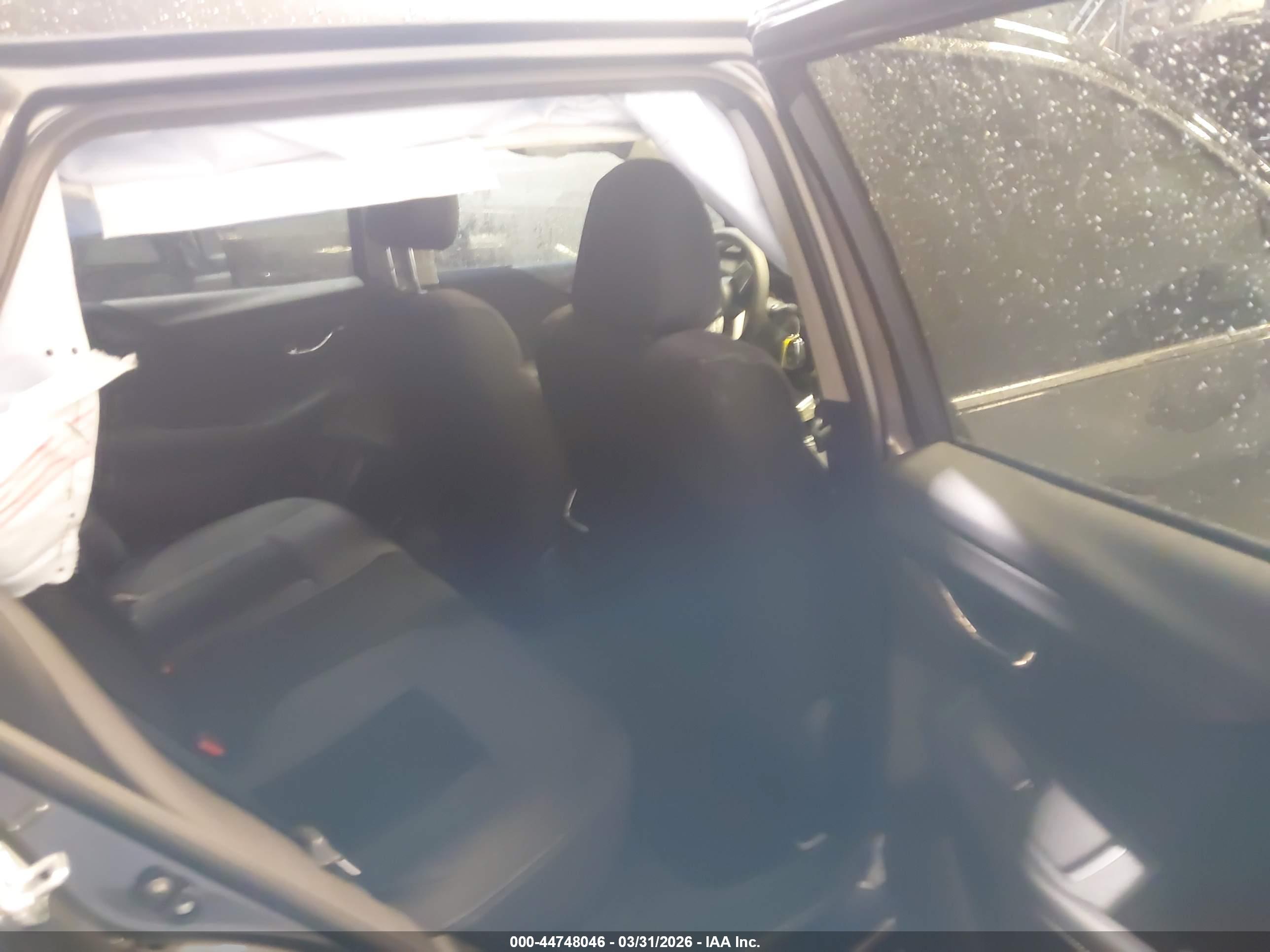SUBARU OUTBACK image 8