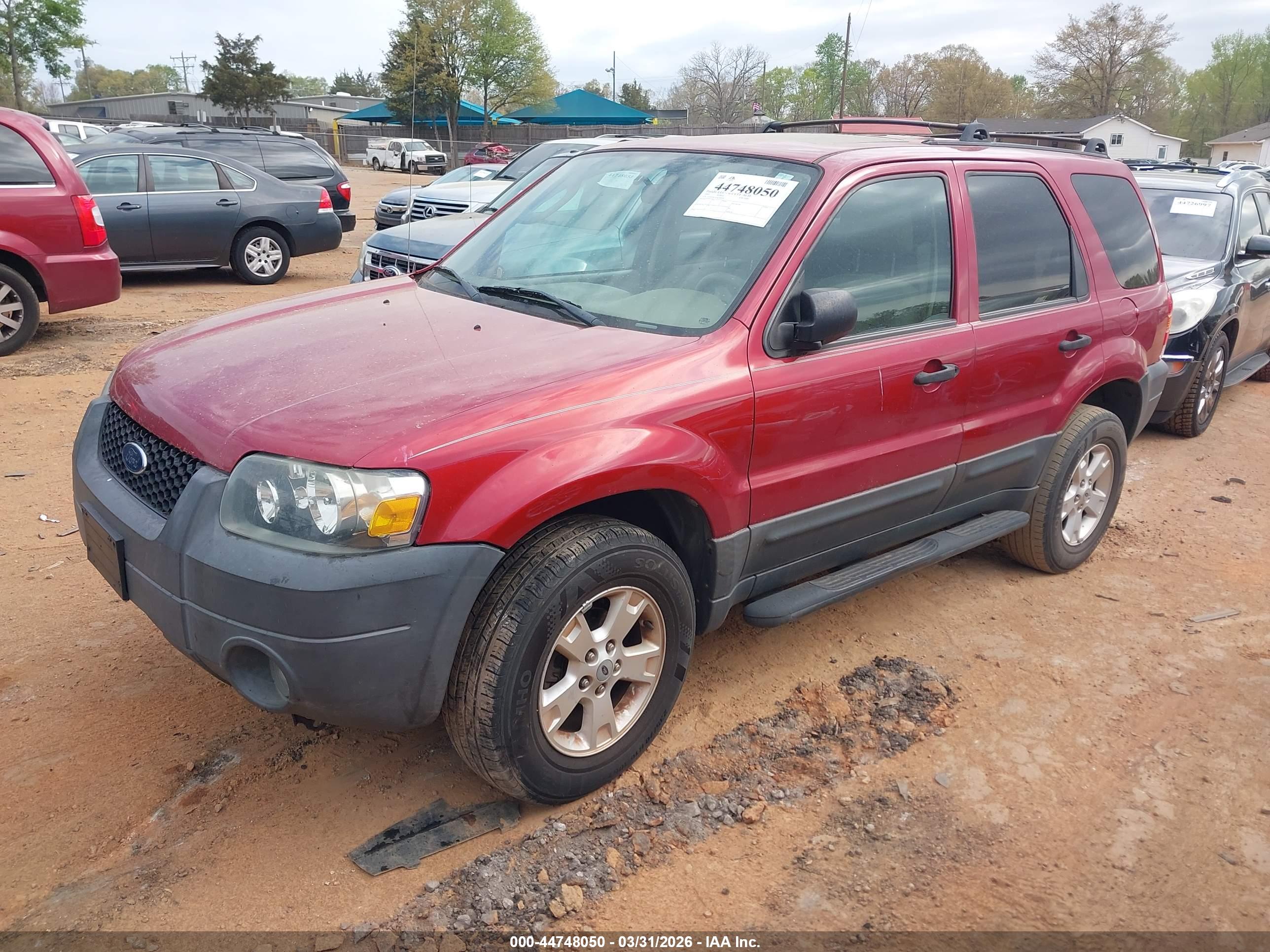 FORD ESCAPE image 2