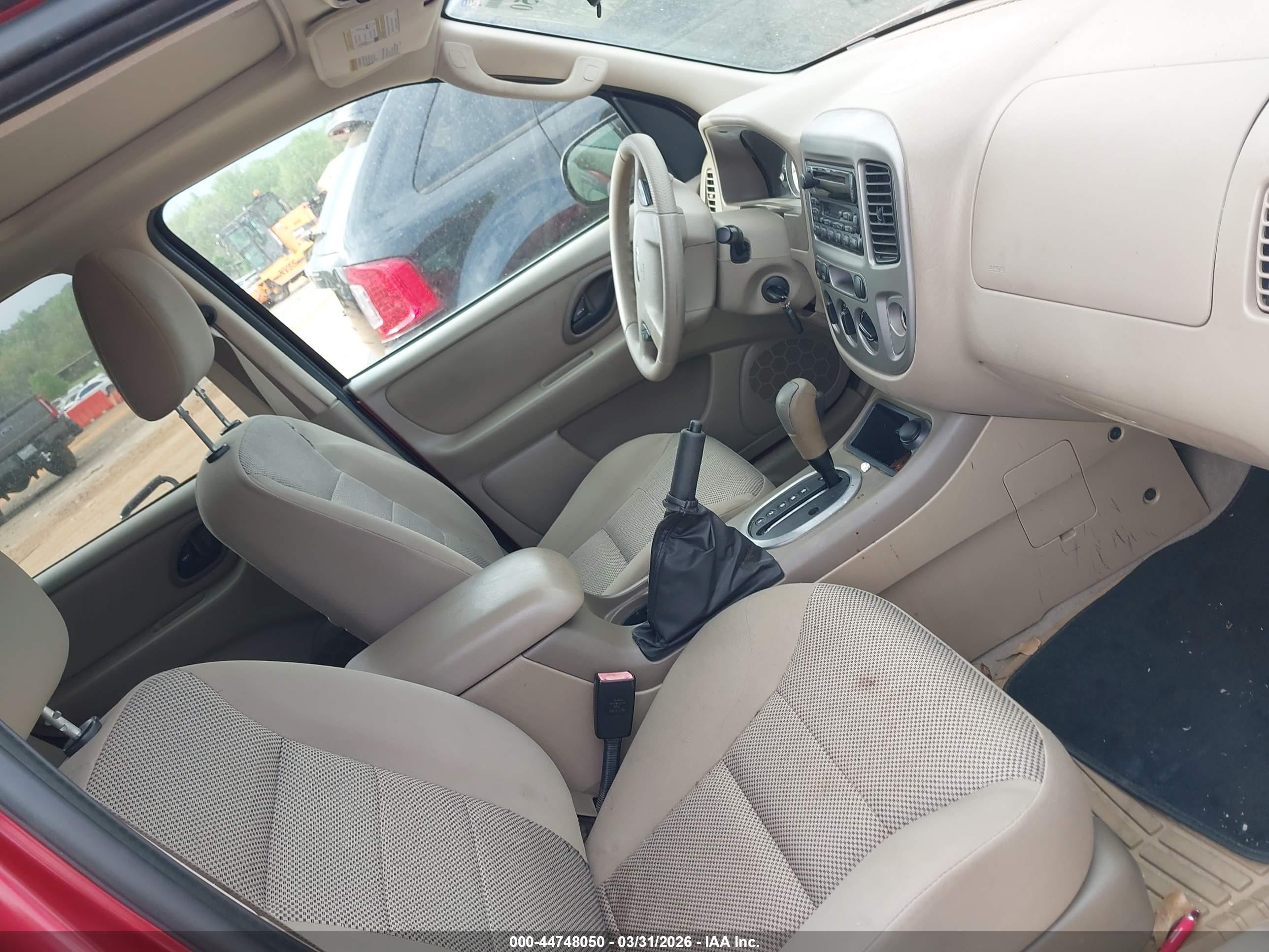 FORD ESCAPE image 5