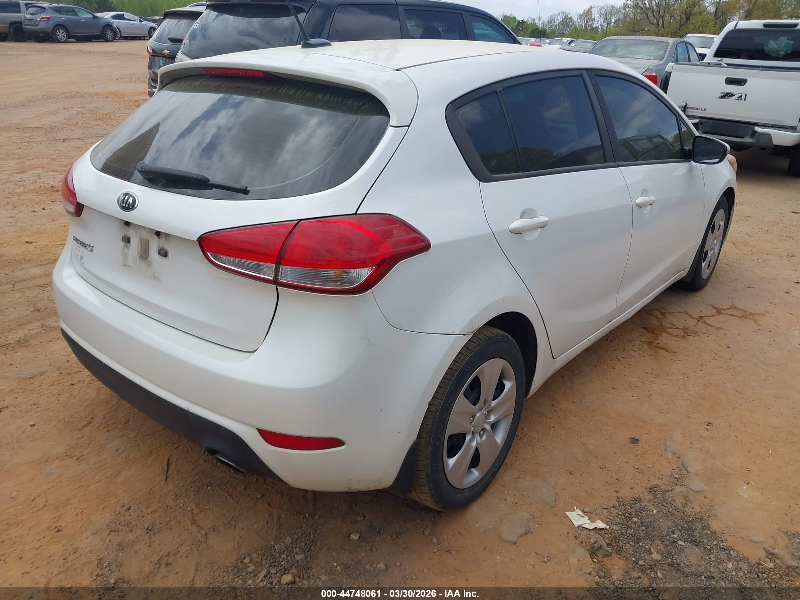 KIA FORTE image 4