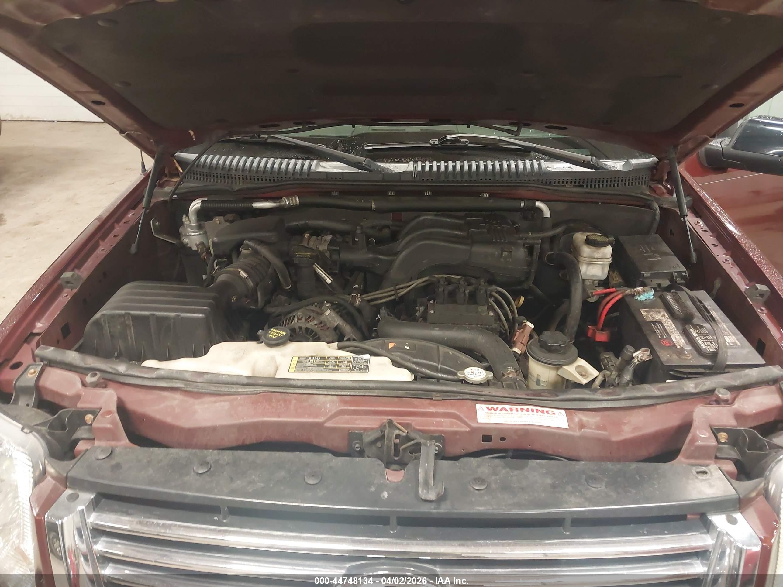 FORD EXPLORER image 10